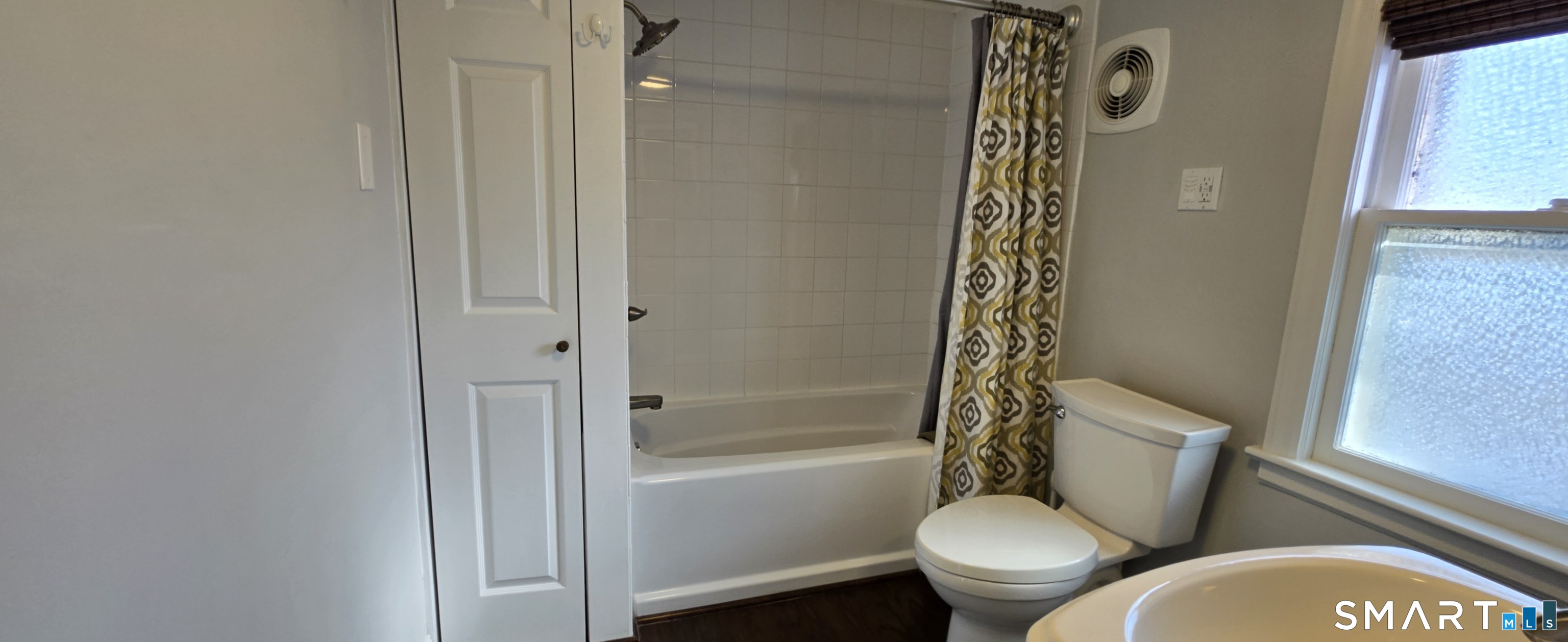 Photo 16 of 287 Hansen Avenue, Bridgeport, CT