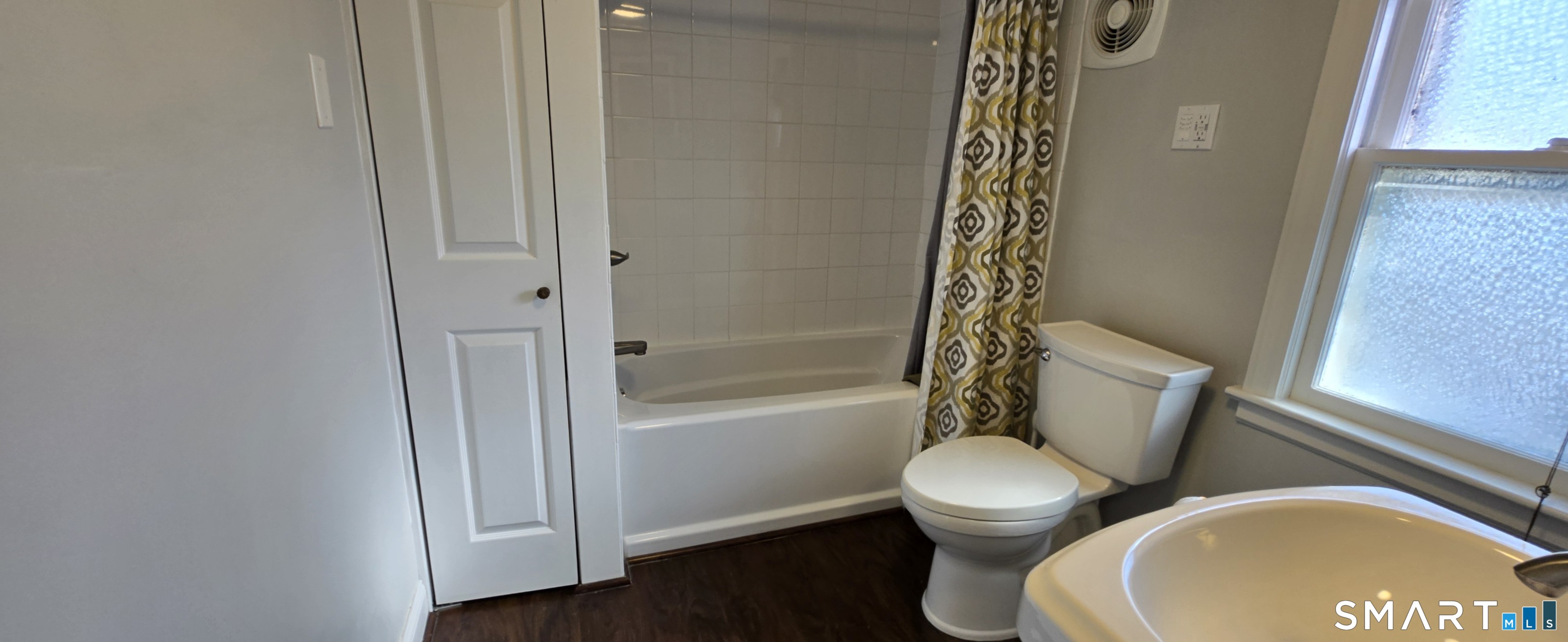 Photo 18 of 287 Hansen Avenue, Bridgeport, CT