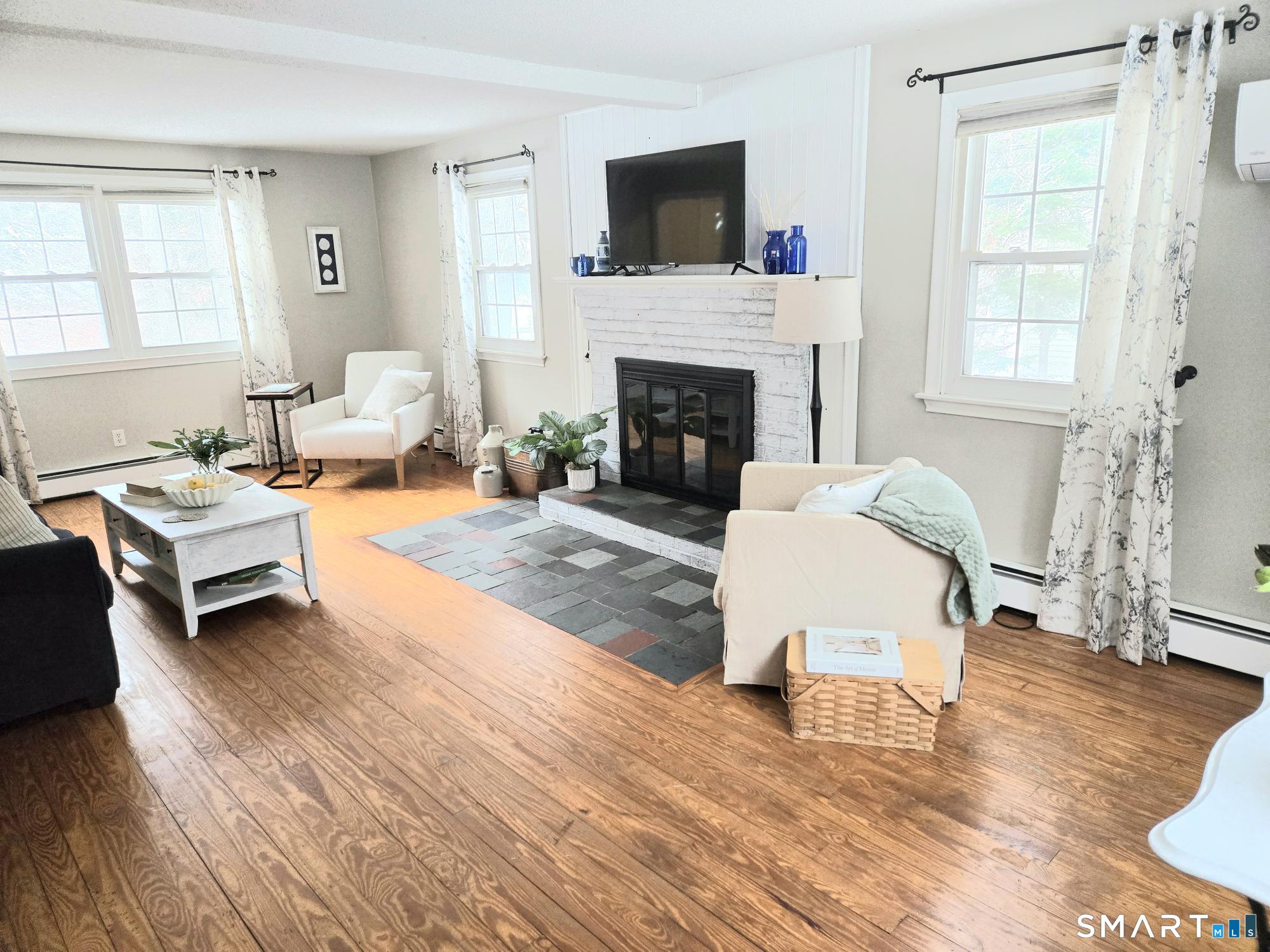 Homes for sale in Glastonbury, CT | 354 Wickham Rd, Glastonbury, CT 06033 | MLS# 24148137