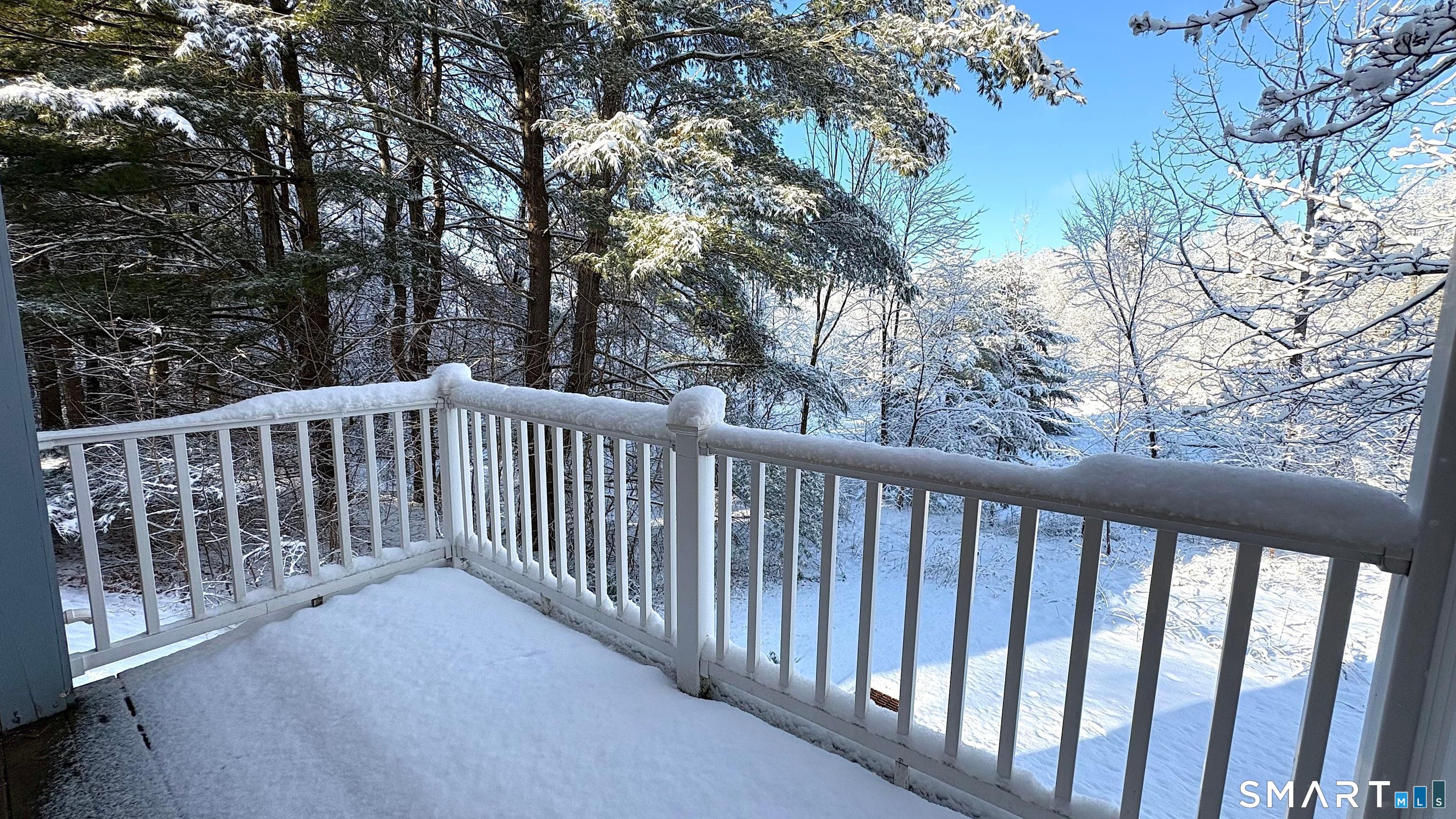 Homes for sale in East Windsor, CT | 26 Julia Ct #26, East Windsor, CT 06016 | MLS# 24149830