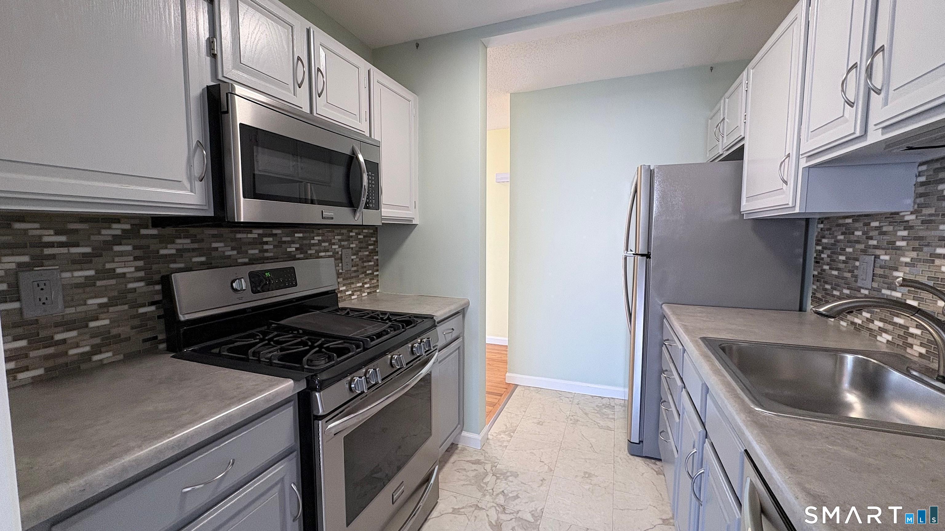 Homes for sale in East Windsor, CT | 26 Julia Ct #26, East Windsor, CT 06016 | MLS# 24149830