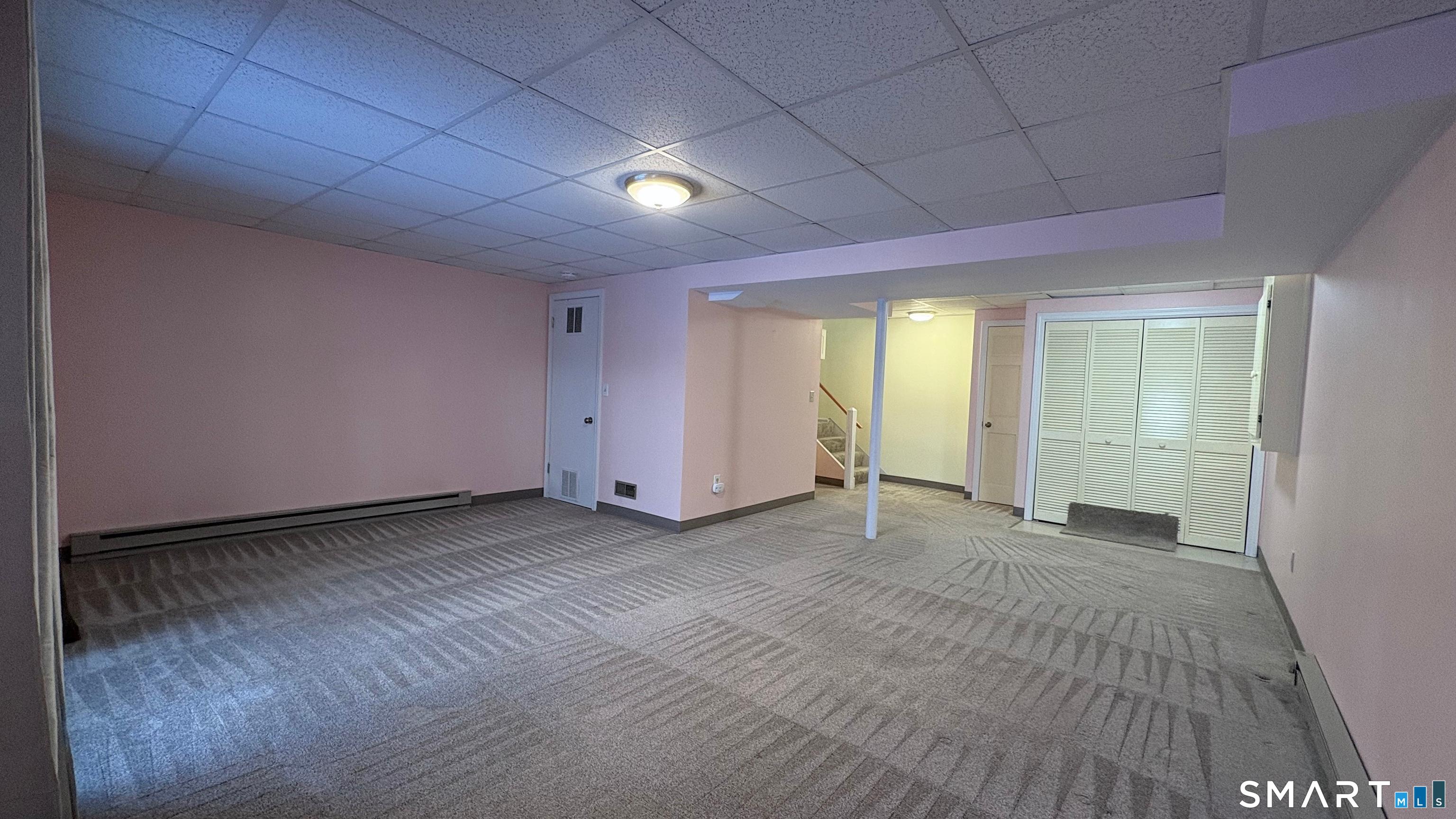 Photo 24 of 26 Julia Court, East Windsor, CT