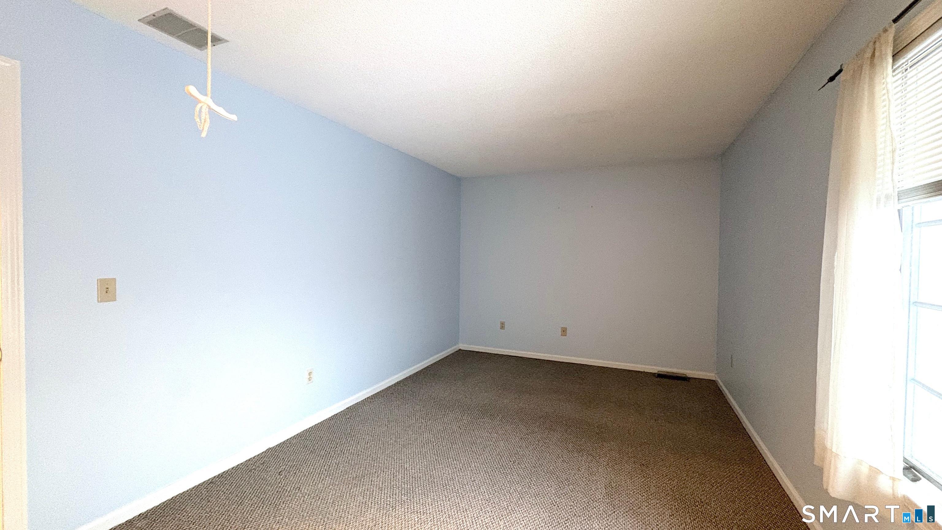 Photo 21 of 26 Julia Court, East Windsor, CT