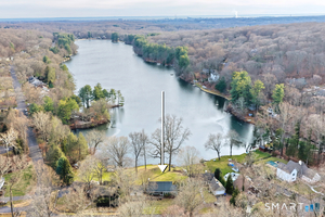 7 Hemlock Trail