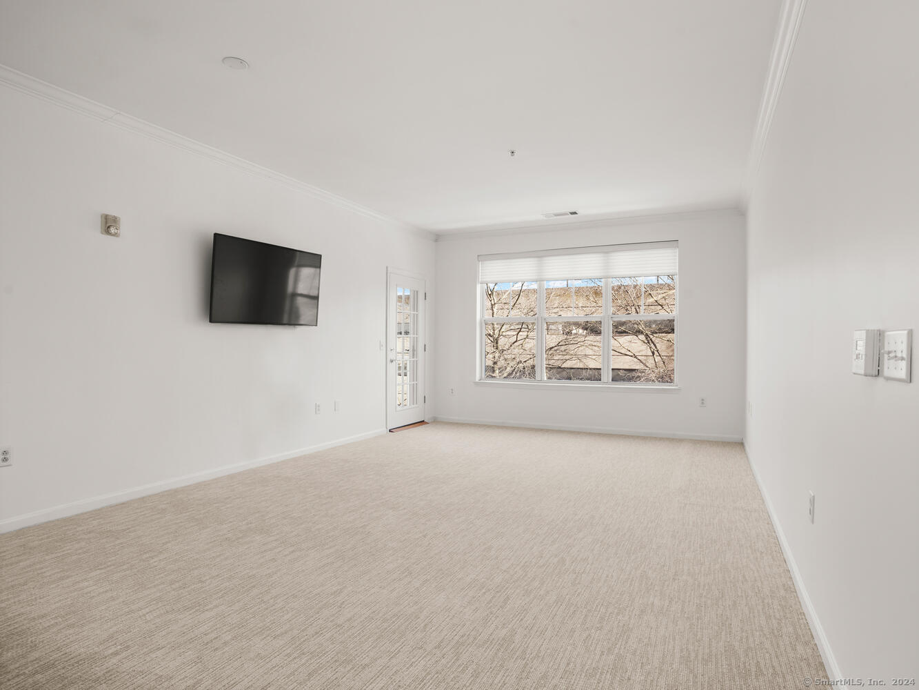 Photo 9 of 35 Broad Street, Stamford, CT