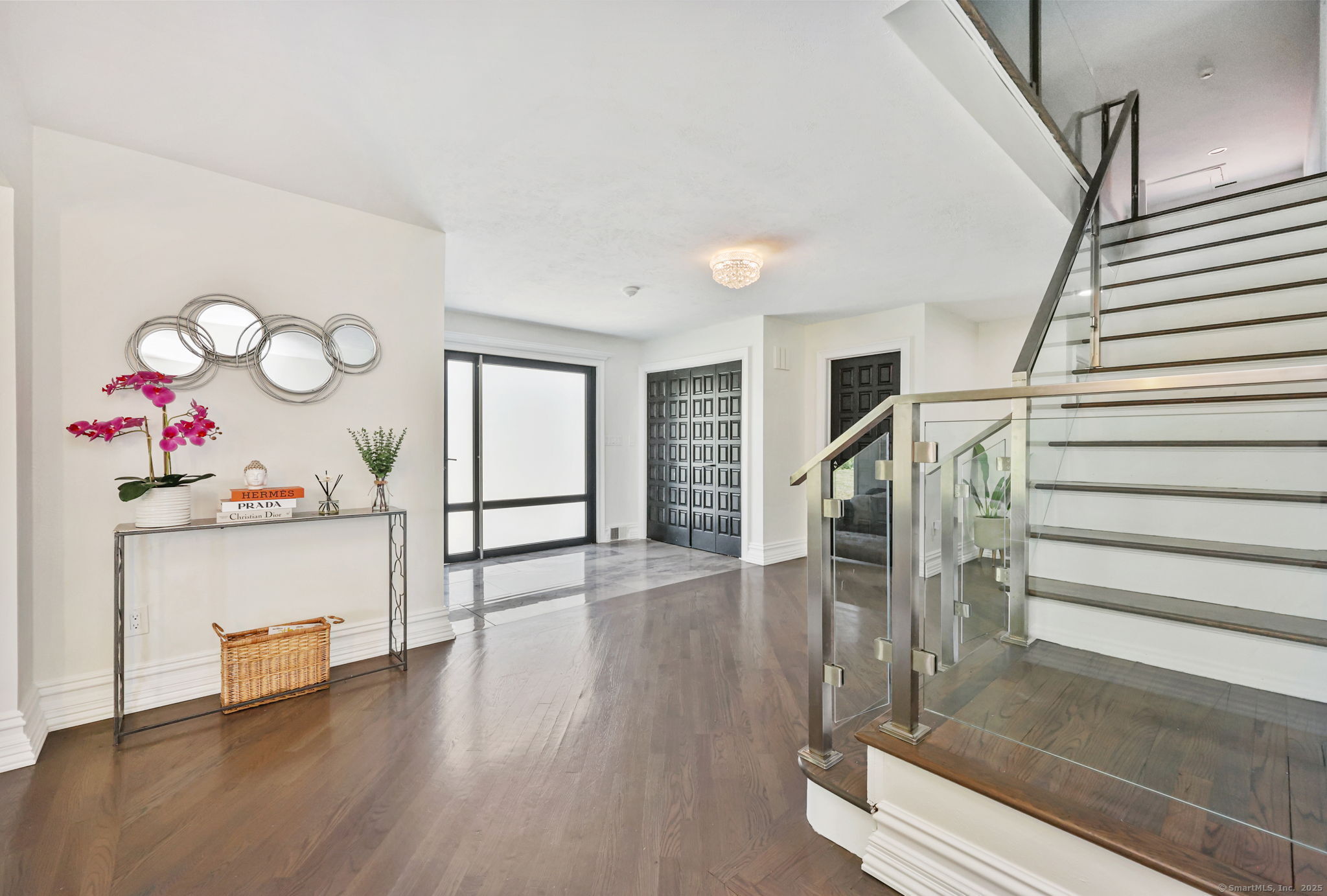 Homes for sale in Bridgeport, CT | 175 Battery Park Dr, Bridgeport, CT 06605 | MLS# 24150063