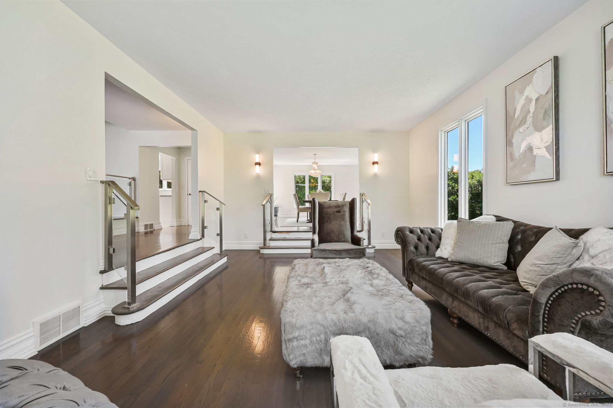 Homes for sale in Bridgeport, CT | 175 Battery Park Dr, Bridgeport, CT 06605 | MLS# 24150063