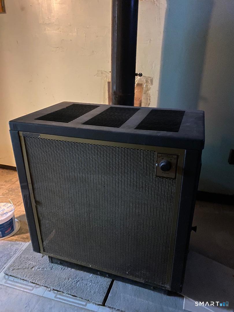 Homes for sale in Hartford, CT | 131 Hebron St, Hartford, CT 06112 | MLS# 24149404