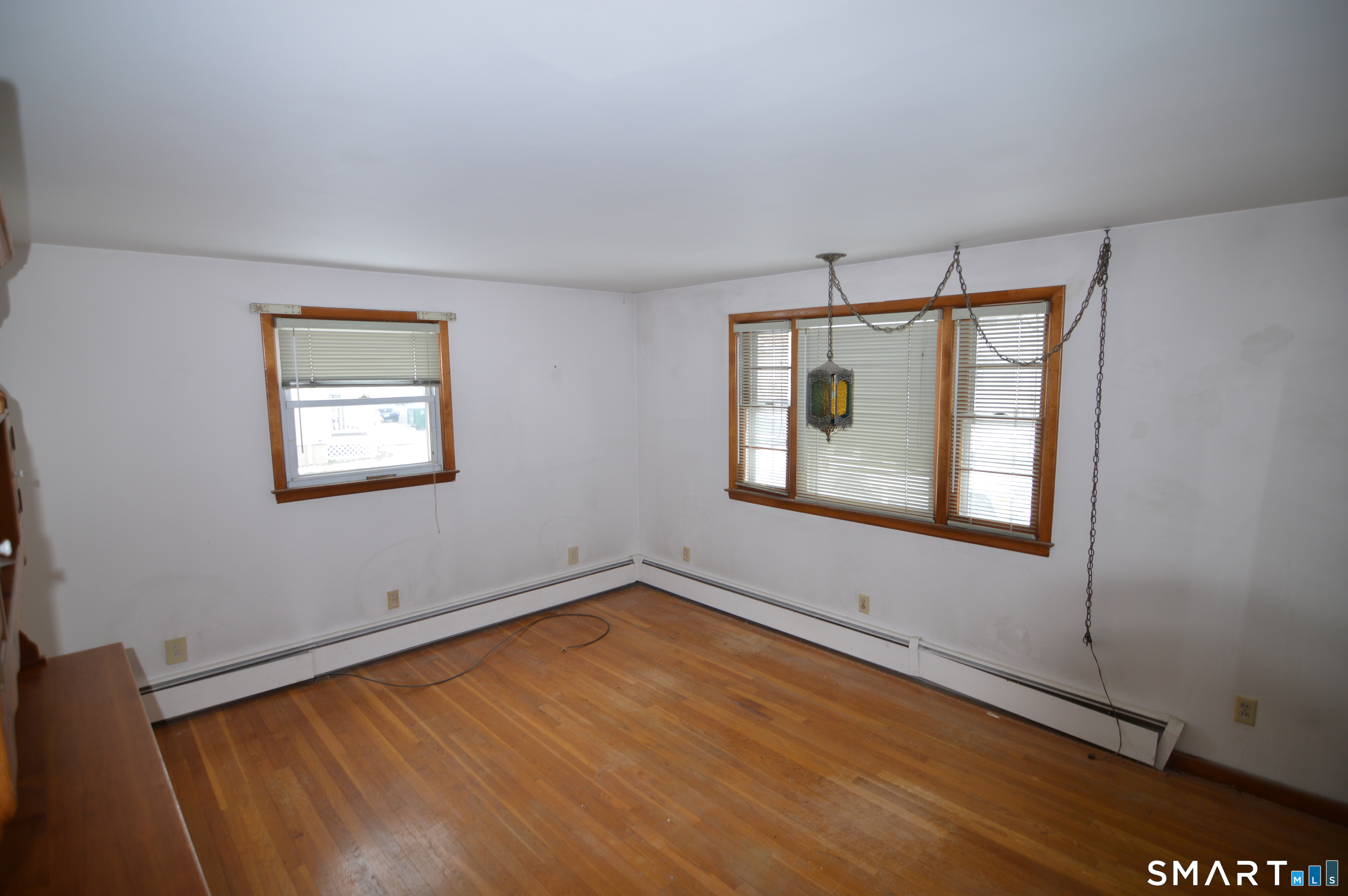 Homes for sale in Stratford, CT | 120 Chelsea St, Stratford, CT 06615 | MLS# 24148336