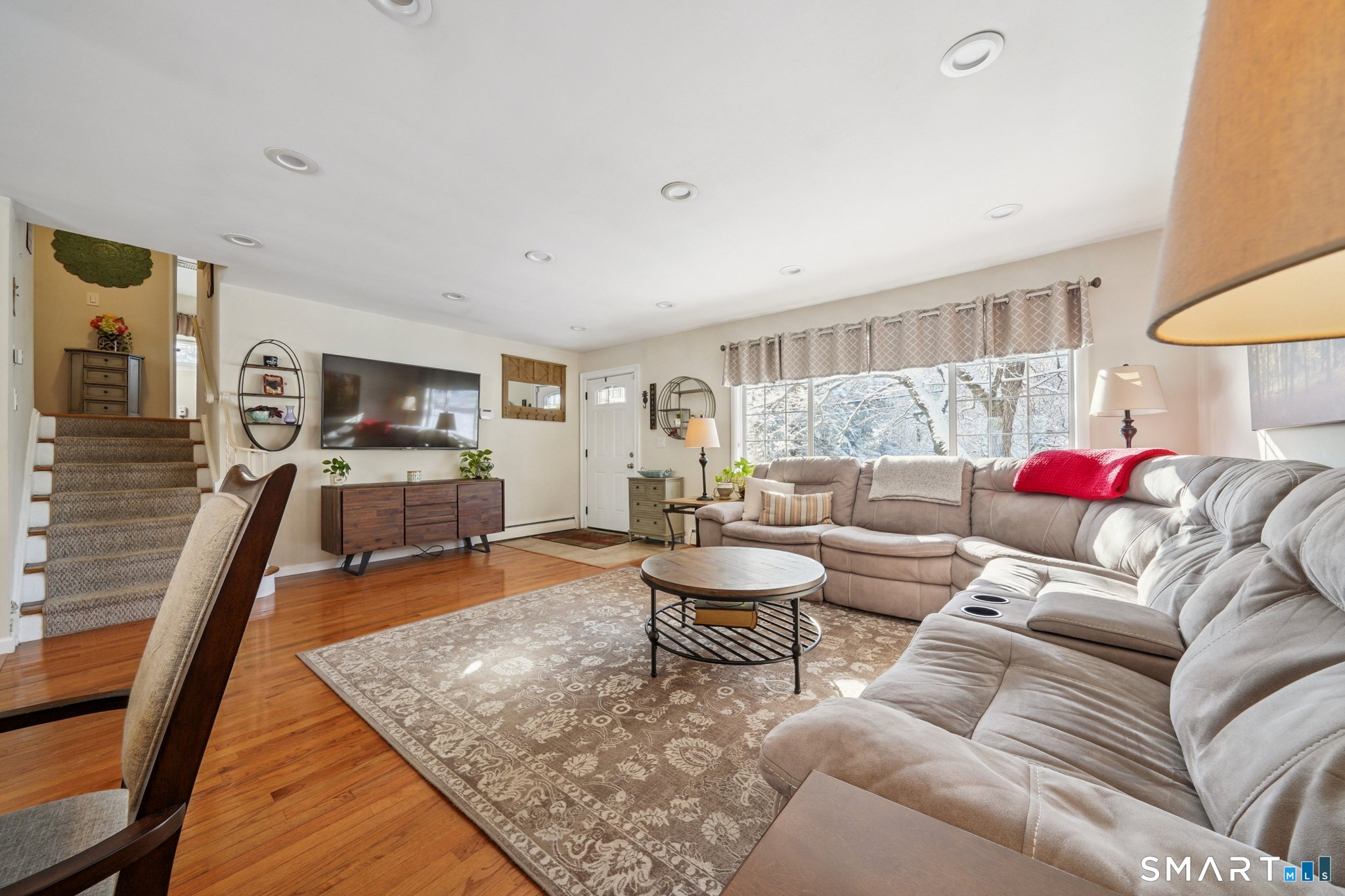 Homes for sale in Norwalk, CT | 10 Algonquin Rd, Norwalk, CT 06851 | MLS# 24150033