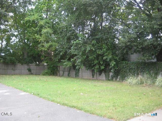 Homes for sale in Fairfield, CT | 187 Halley Ave, Fairfield, CT 06825 | MLS# 24148771