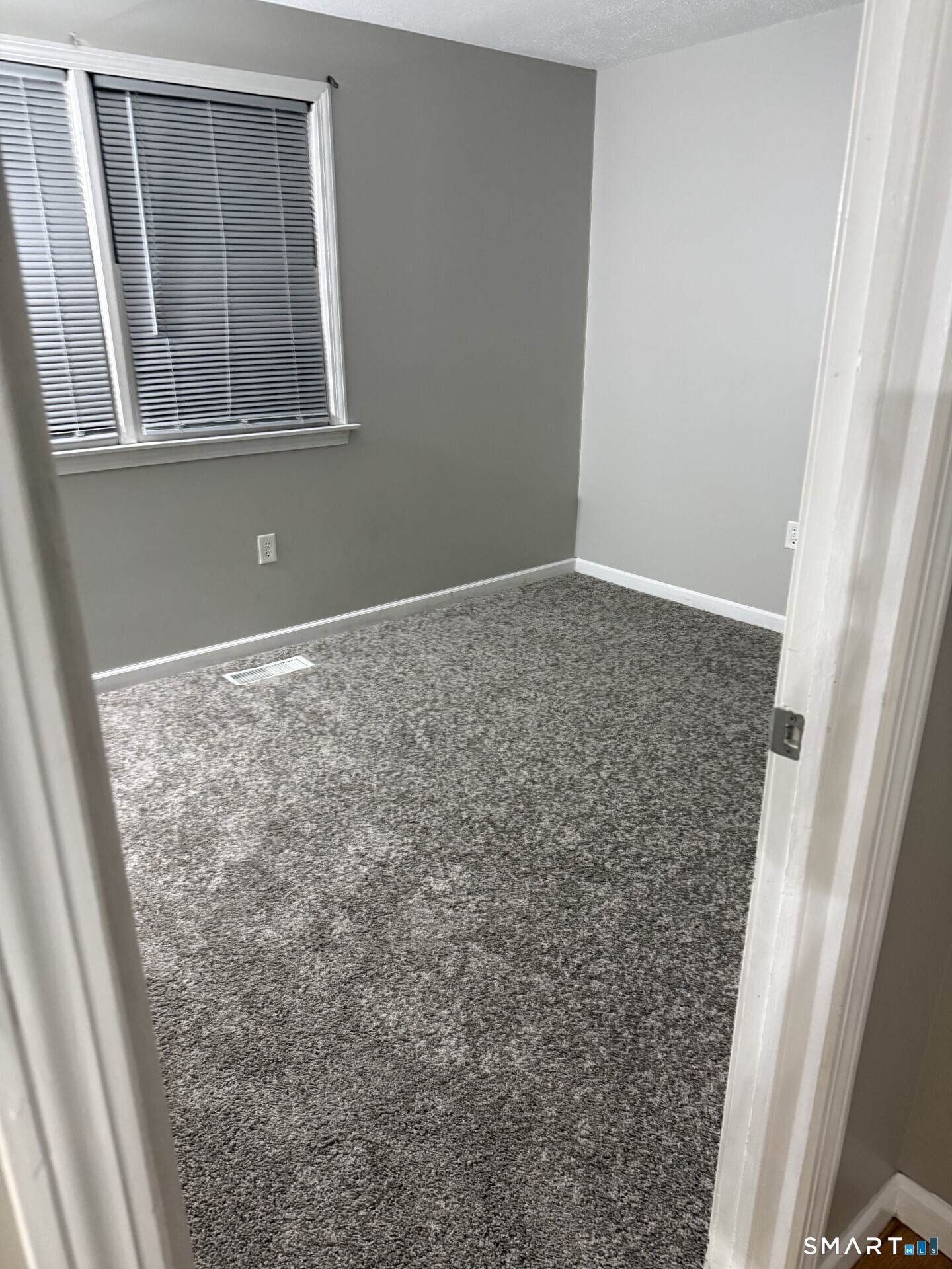 Photo 10 of 65 Hitchcock Drive, Meriden, CT