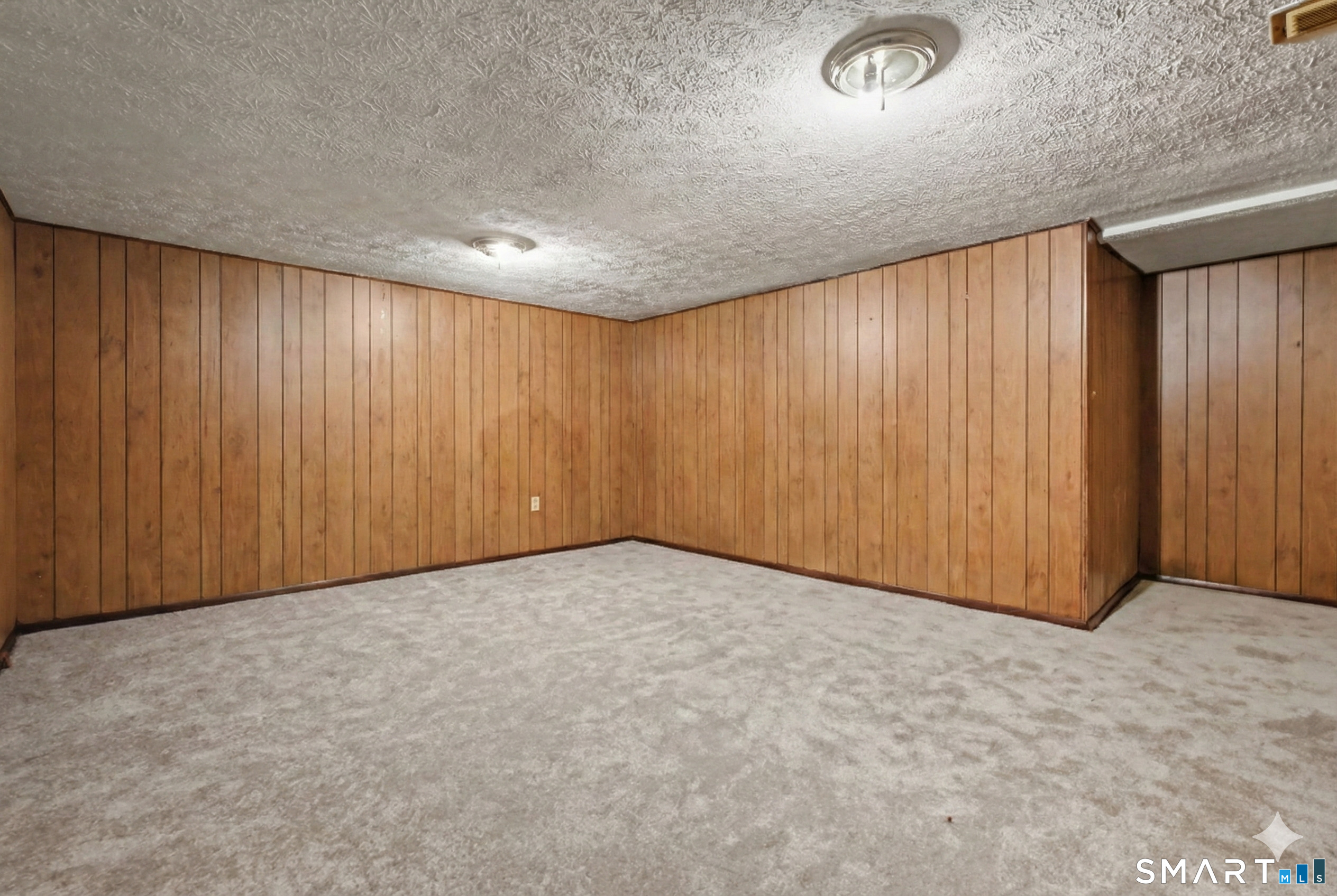 Photo 23 of 155 Cottonwood Road, Newington, CT