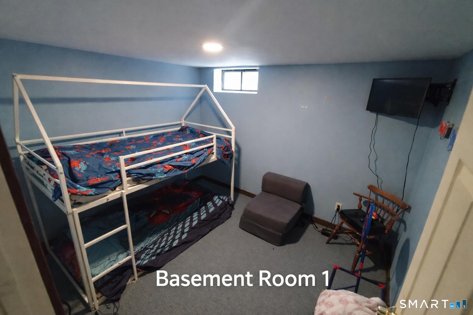 Homes for sale in Enfield, CT | 2 Sharren Ln, Enfield, CT 06082 | MLS# 24146415