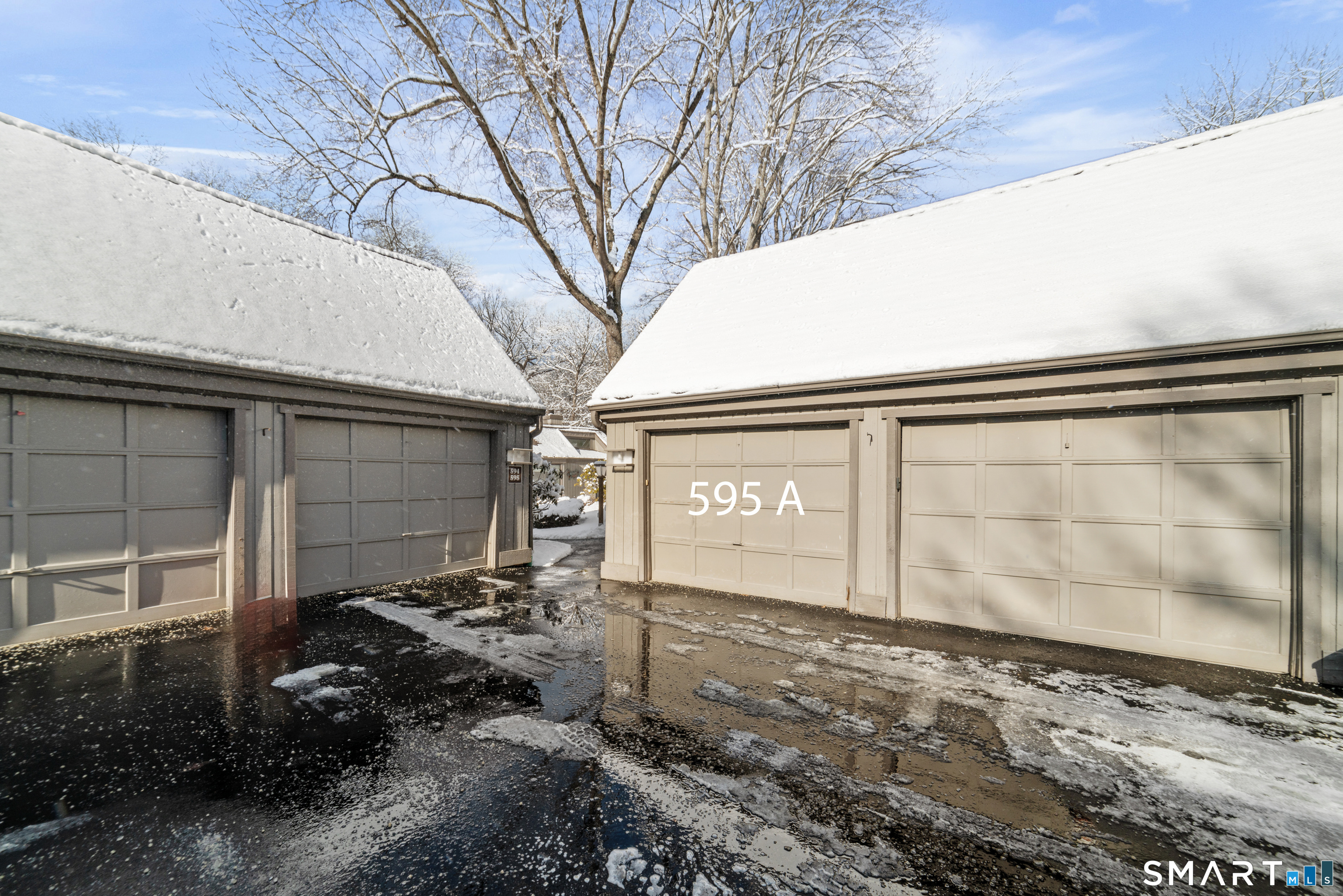 Homes for sale in Southbury, CT | 595 Heritage Vlg #A, Southbury, CT 06488 | MLS# 24149941