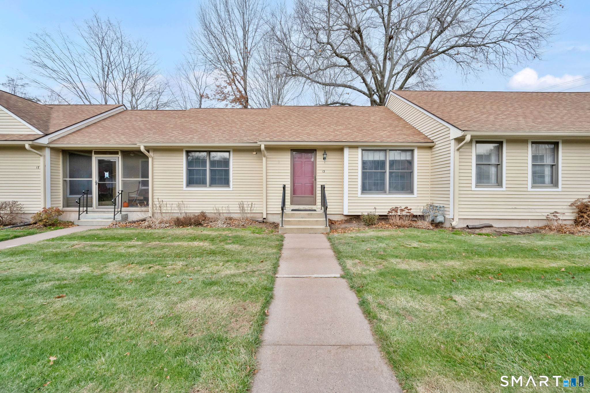 Homes for sale in Glastonbury, CT | 13 Rockhaven Dr #13, Glastonbury, CT 06033 | MLS# 24150071