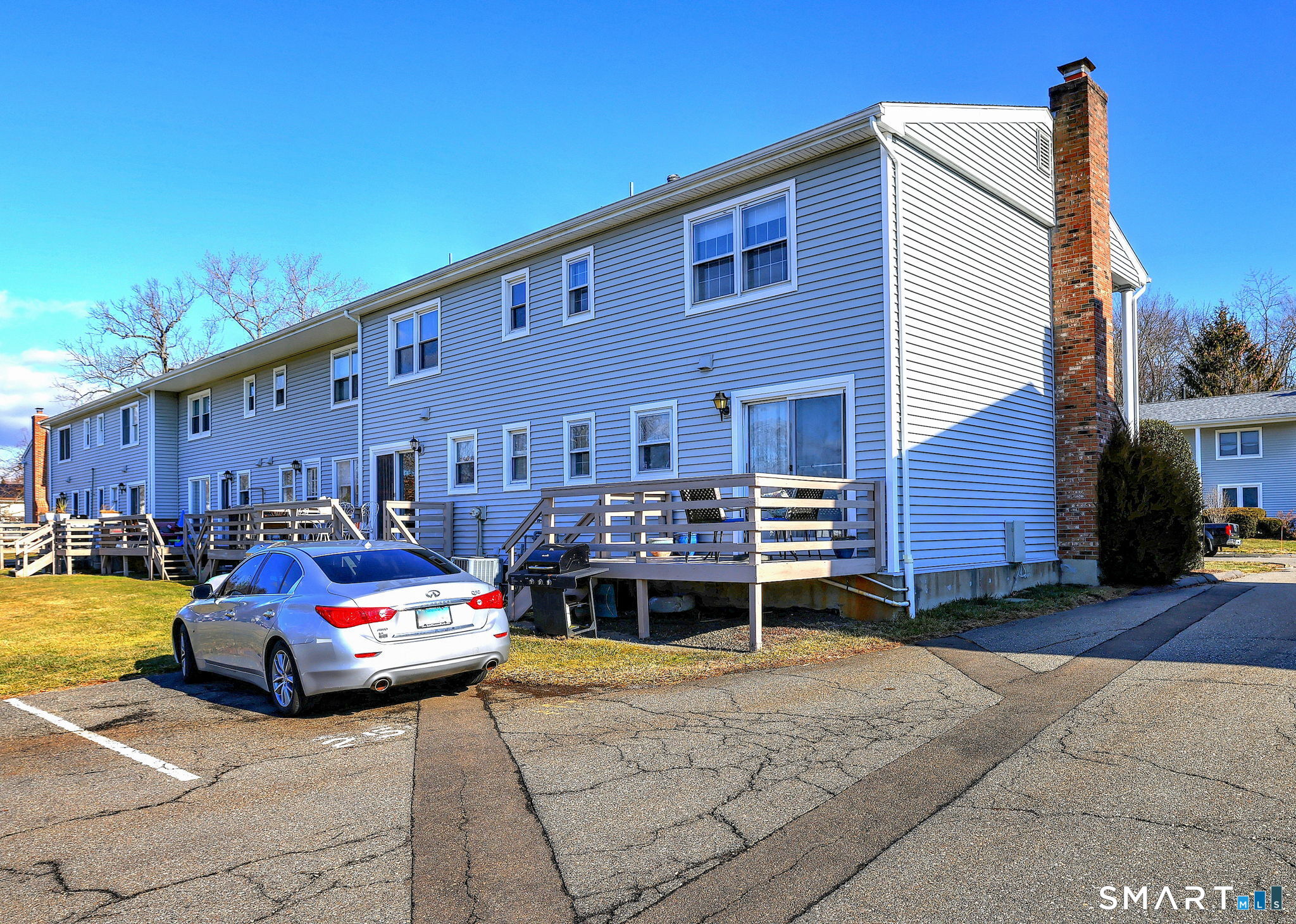 Homes for sale in Milford, CT | 25 Carriage Path N #25, Milford, CT 06460 | MLS# 24150018