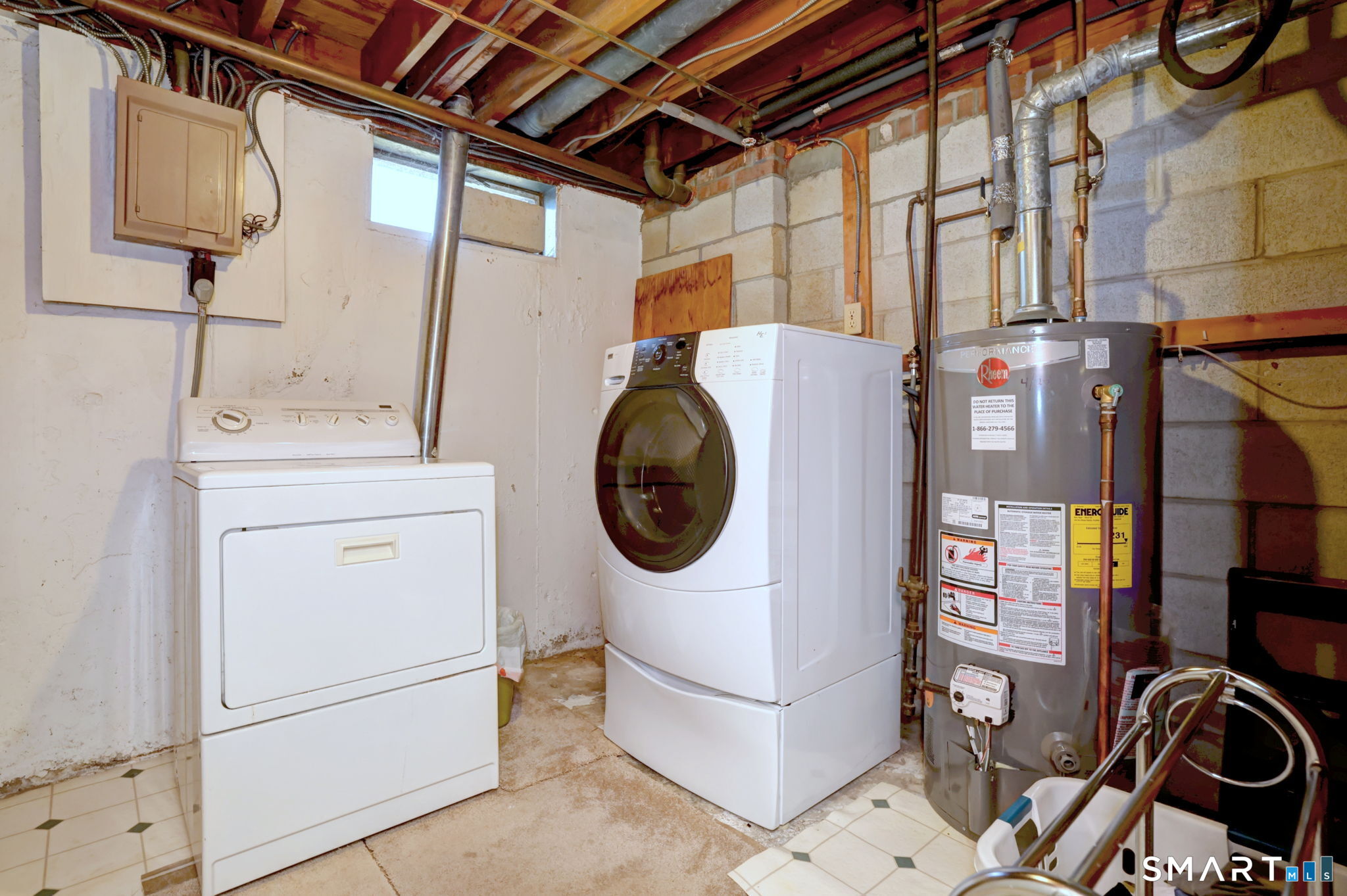 Homes for sale in Milford, CT | 25 Carriage Path N #25, Milford, CT 06460 | MLS# 24150018