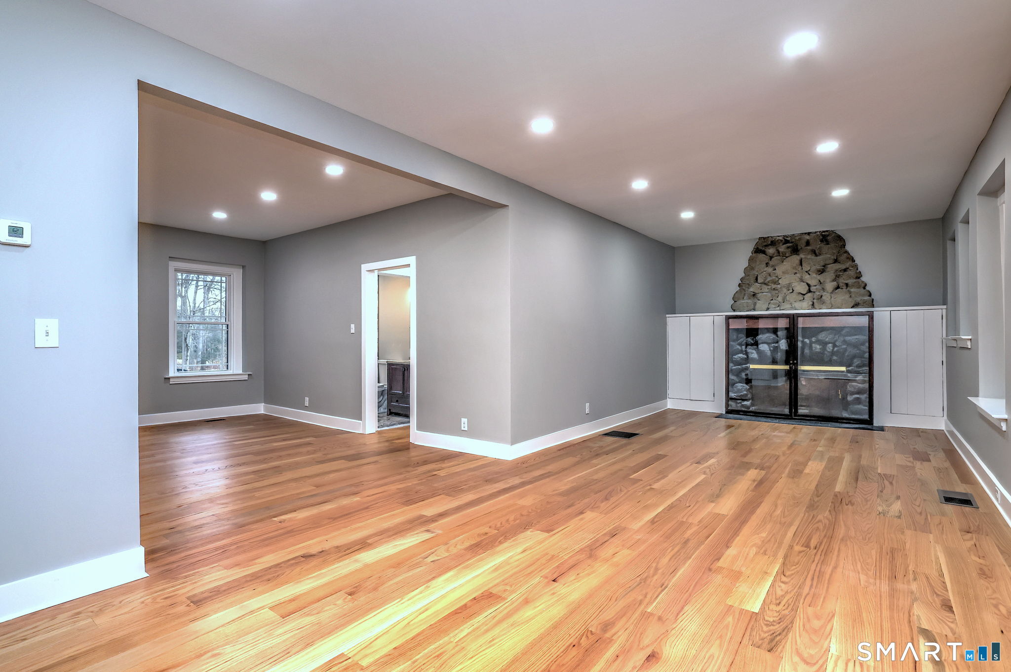 Photo 12 of 884 Grassy Hill Road, Orange, CT