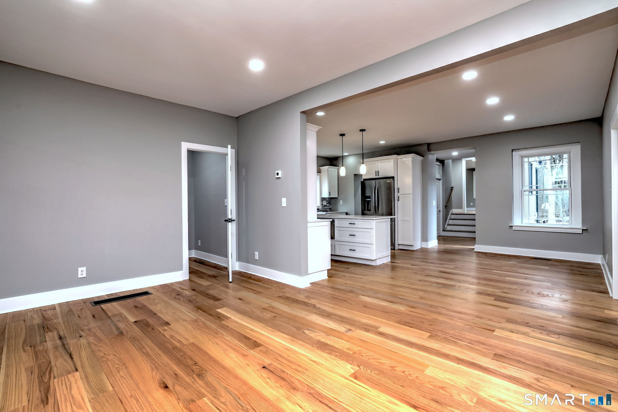 Photo 13 of 884 Grassy Hill Road, Orange, CT