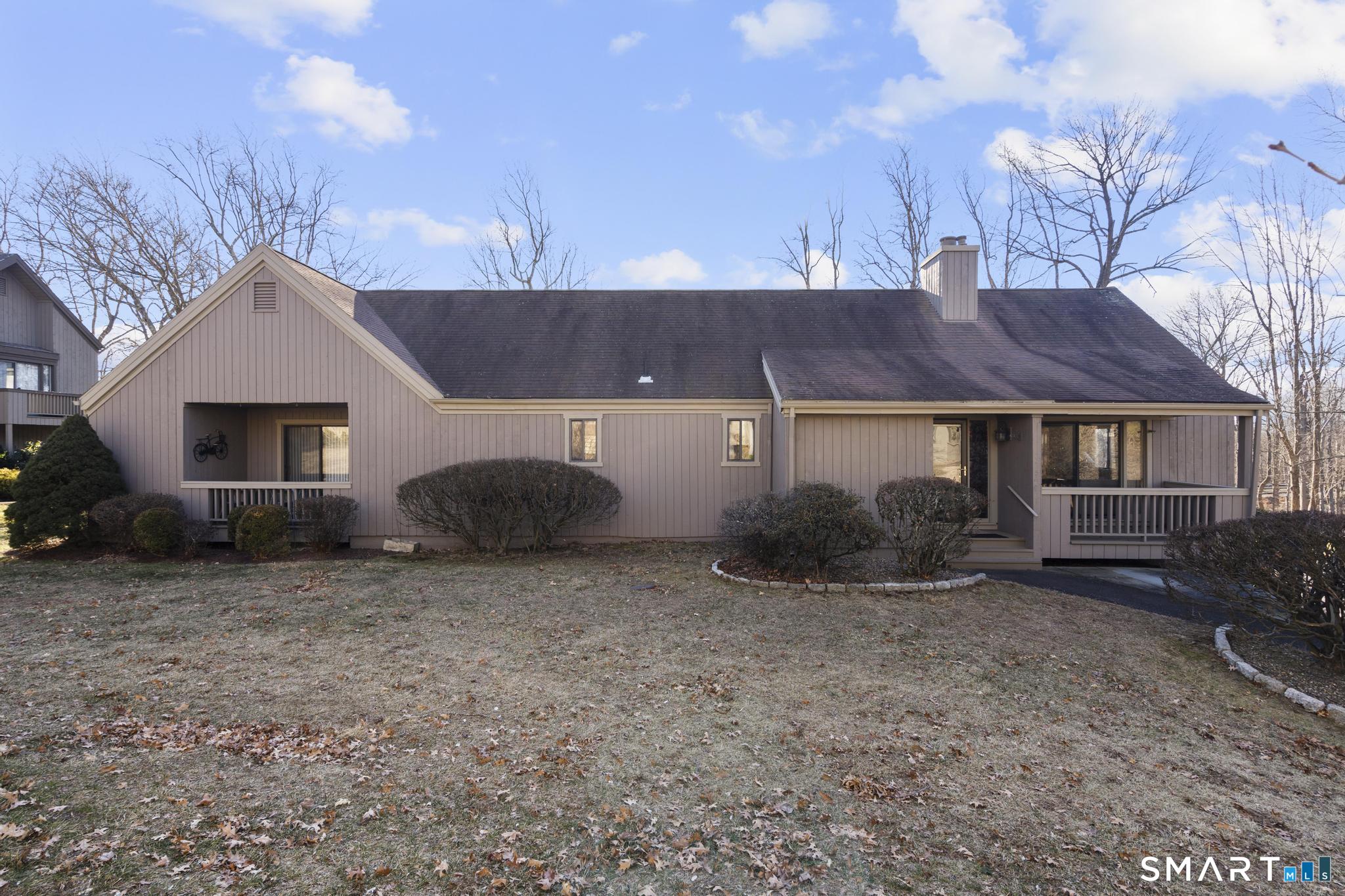 Homes for sale in Stratford, CT | 315 Navajo Ln #A, Stratford, CT 06614 | MLS# 24148423