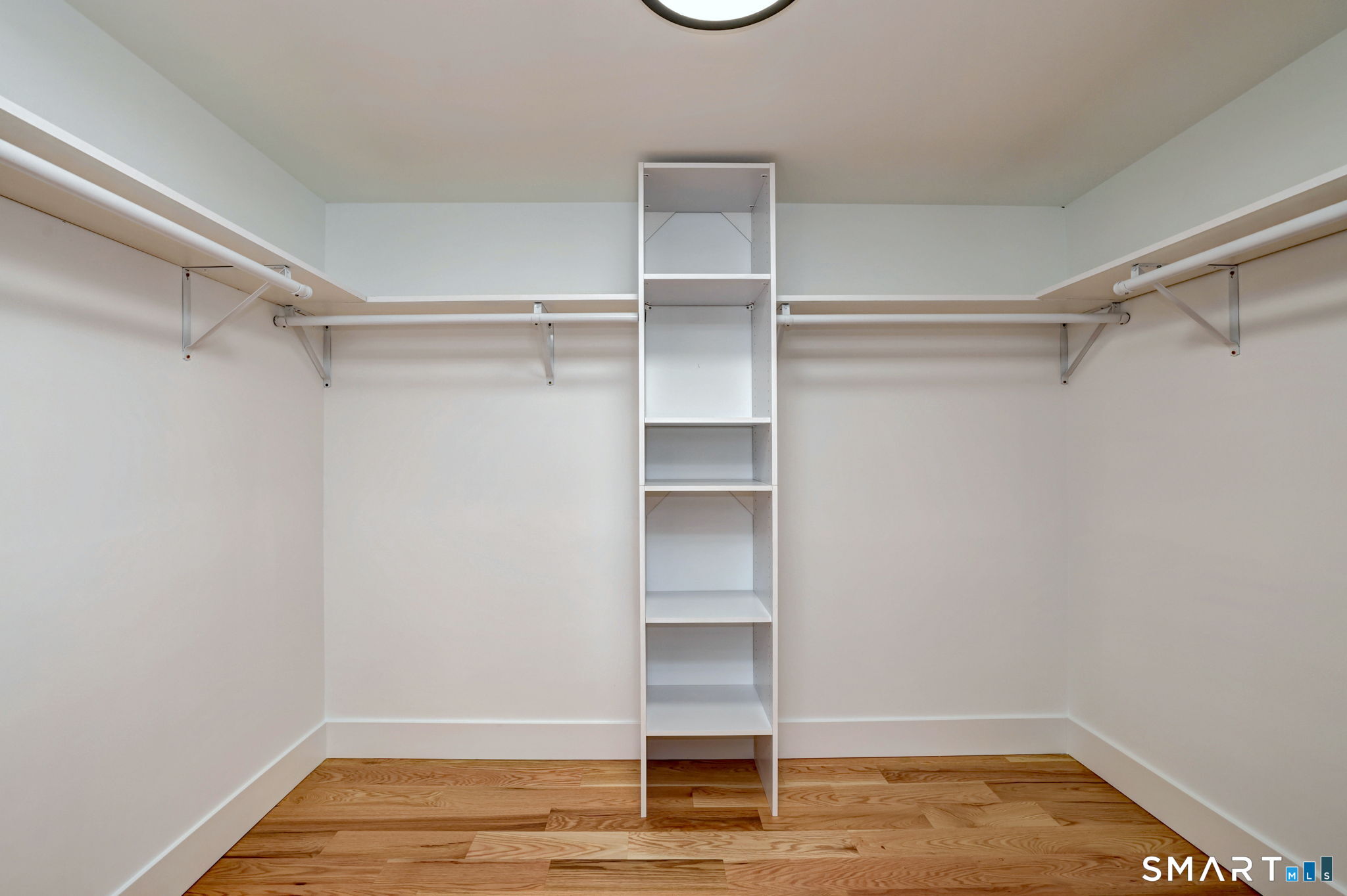 Photo 27 of 884 Grassy Hill Road, Orange, CT