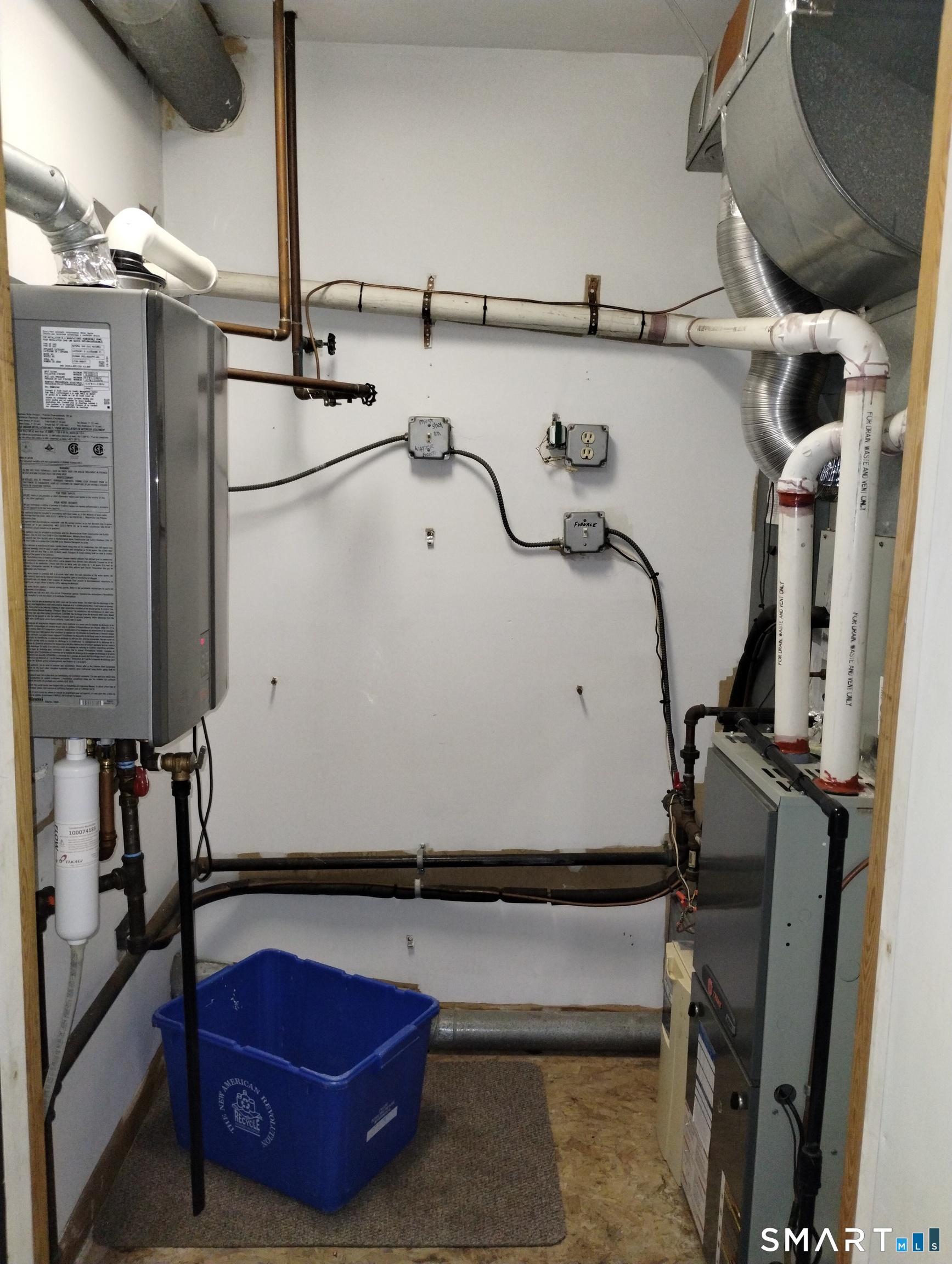 Homes for sale in Milford, CT | 523 Popes Island Rd #523, Milford, CT 06461 | MLS# 24150093