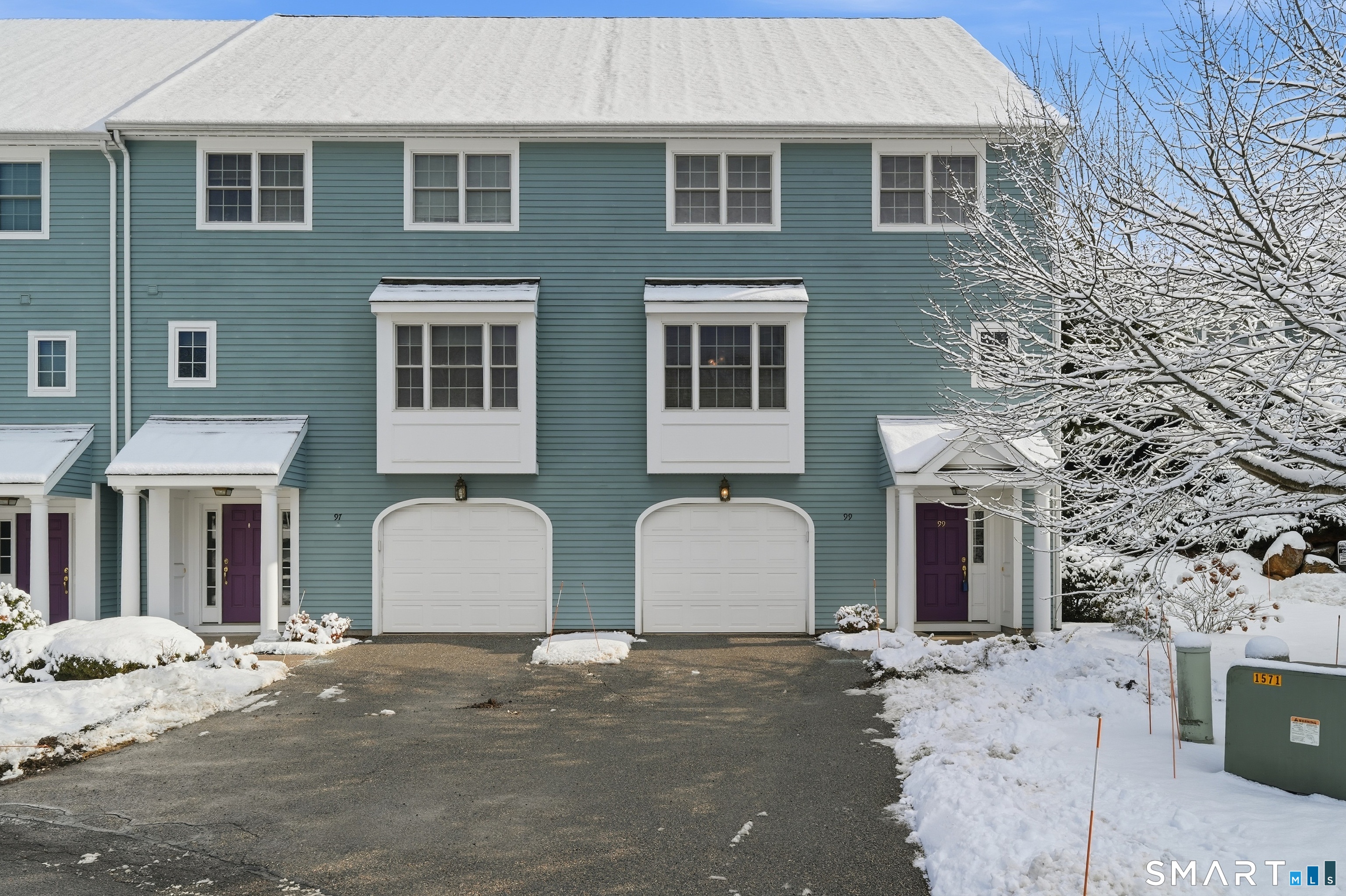 Homes for sale in Glastonbury, CT | 99 Overshot Dr #99, Glastonbury, CT 06073 | MLS# 24148397