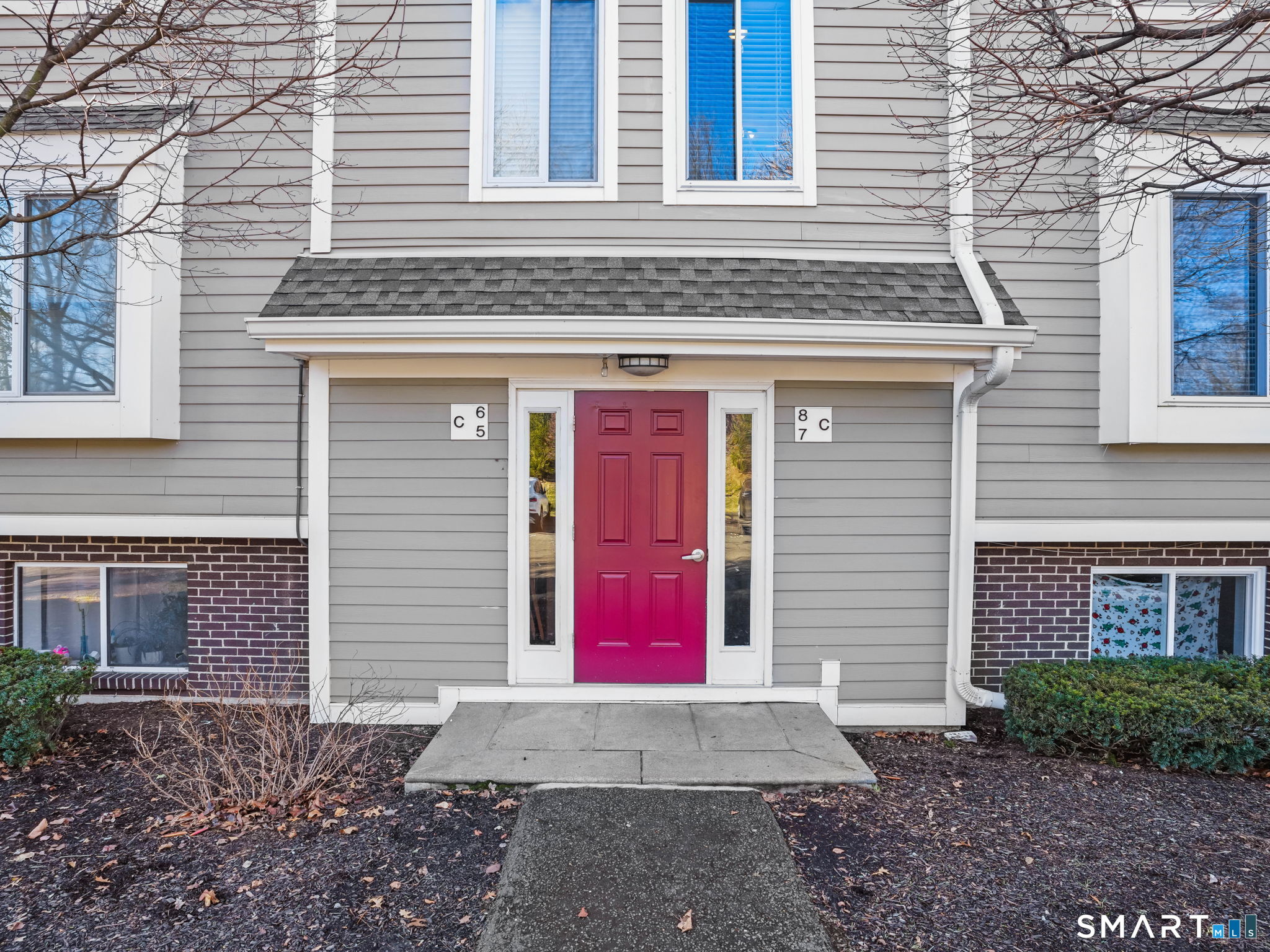 Homes for sale in Norwalk, CT | 71 Aiken St #APT C8, Norwalk, CT 06851 | MLS# 24144516