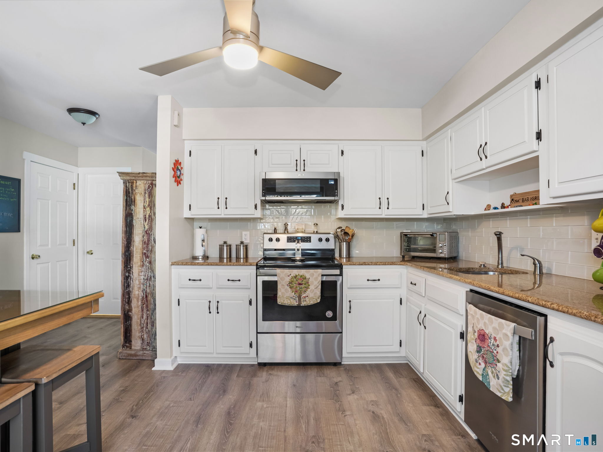 Homes for sale in Norwalk, CT | 71 Aiken St #APT C8, Norwalk, CT 06851 | MLS# 24144516