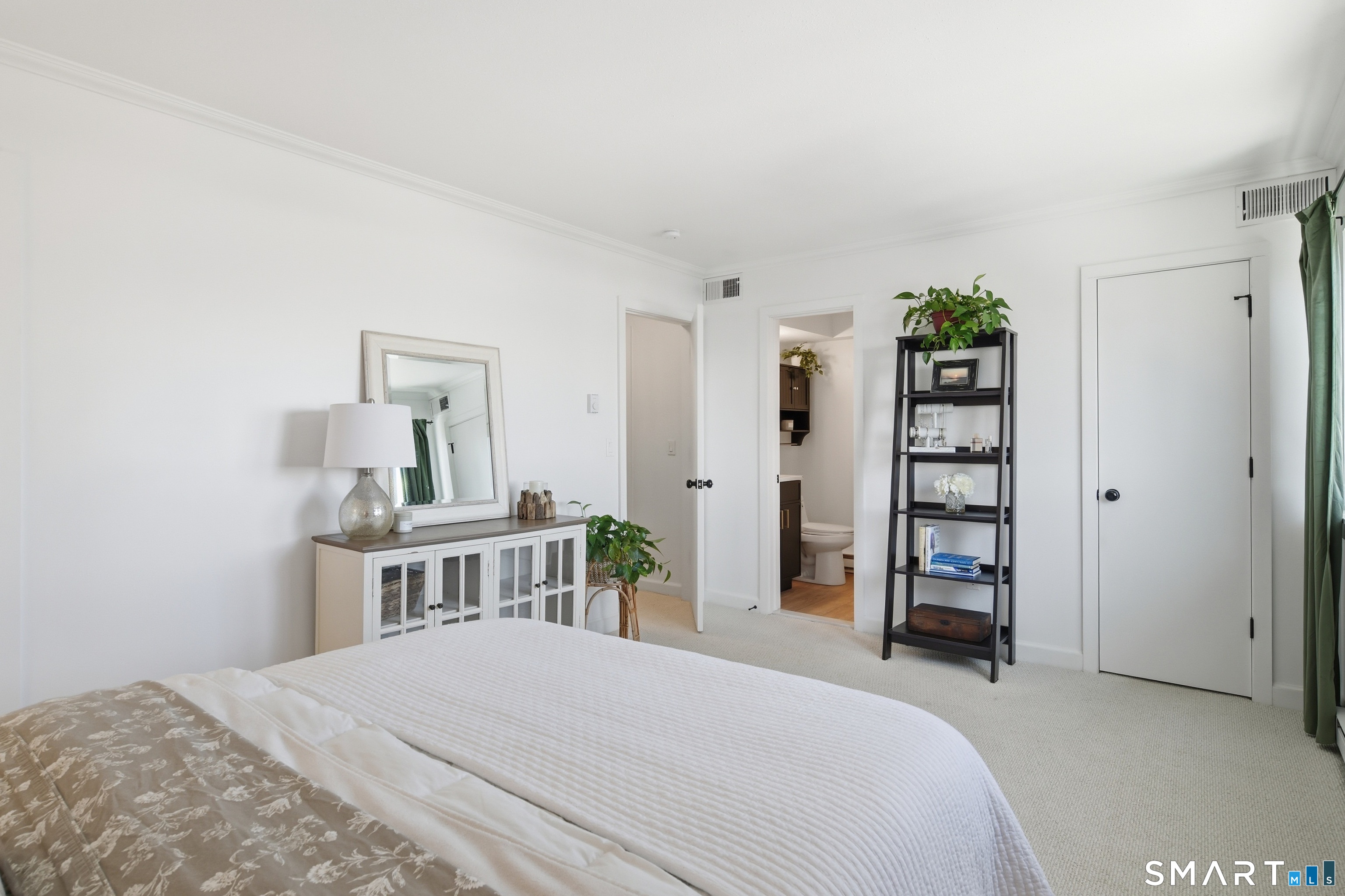 Photo 20 of 4 Pebblestone Circle, Suffield, CT