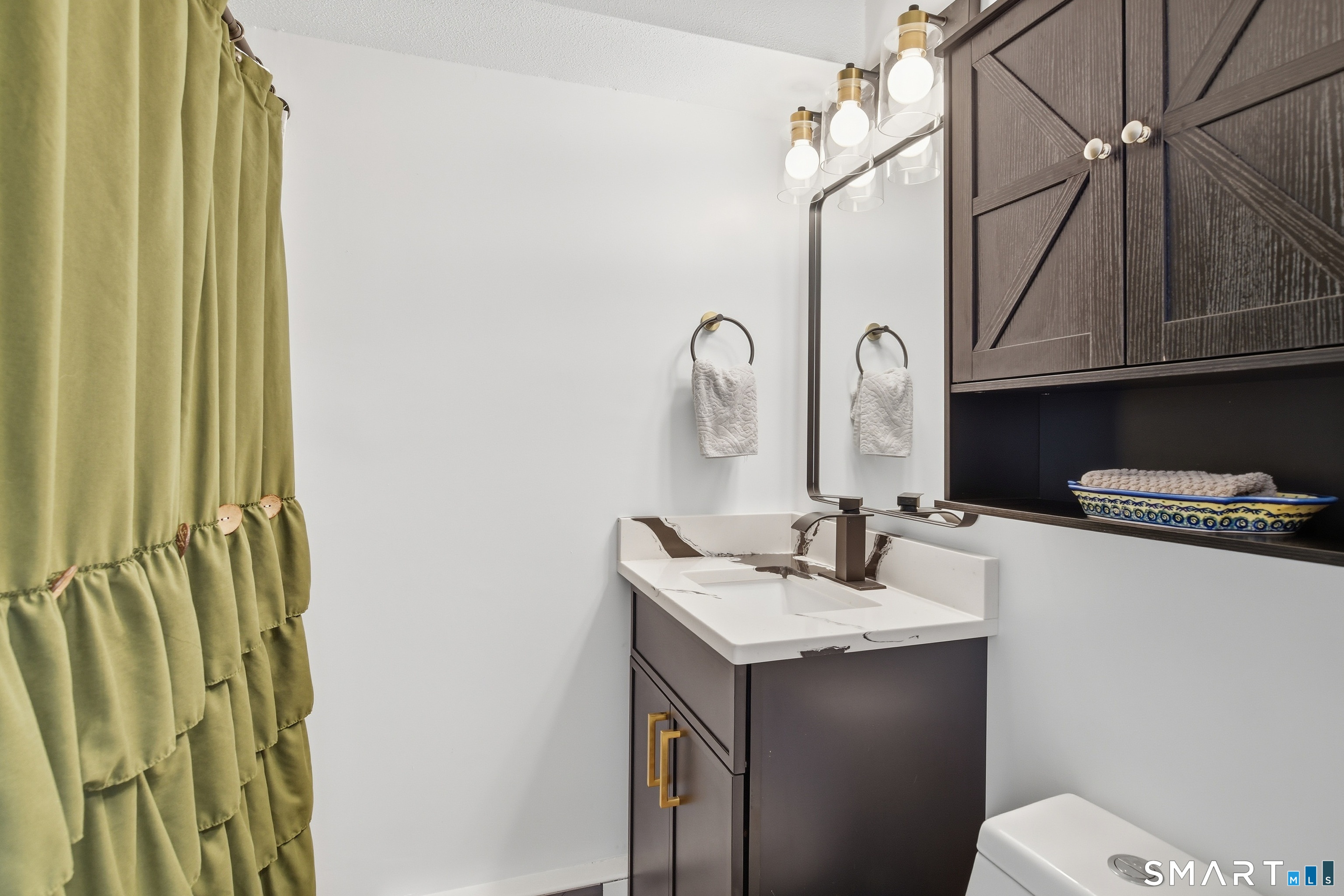 Photo 26 of 4 Pebblestone Circle, Suffield, CT