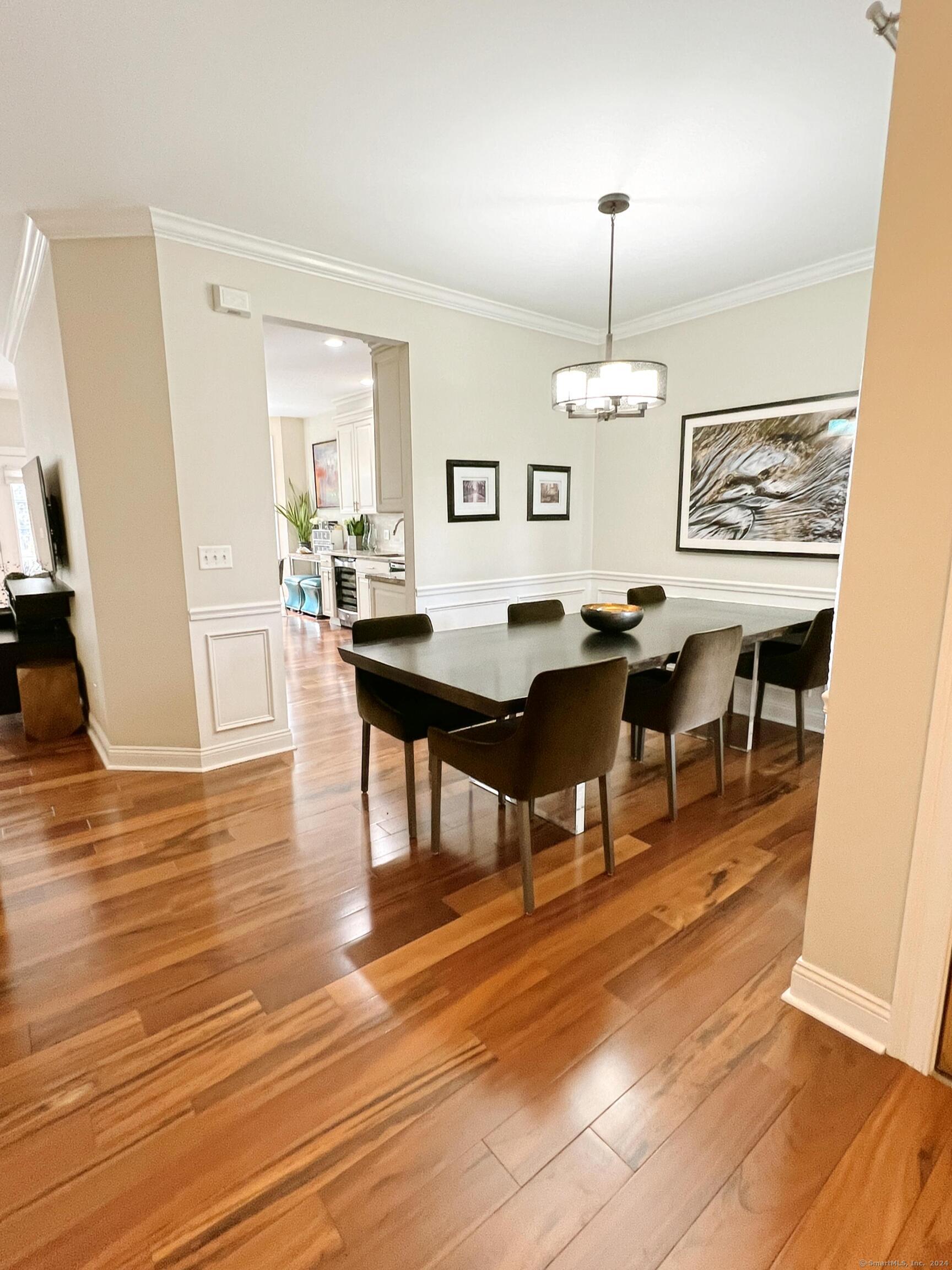 Homes for sale in Danbury, CT | 10 Sampson Ter #10, Danbury, CT 06810 | MLS# 24150235