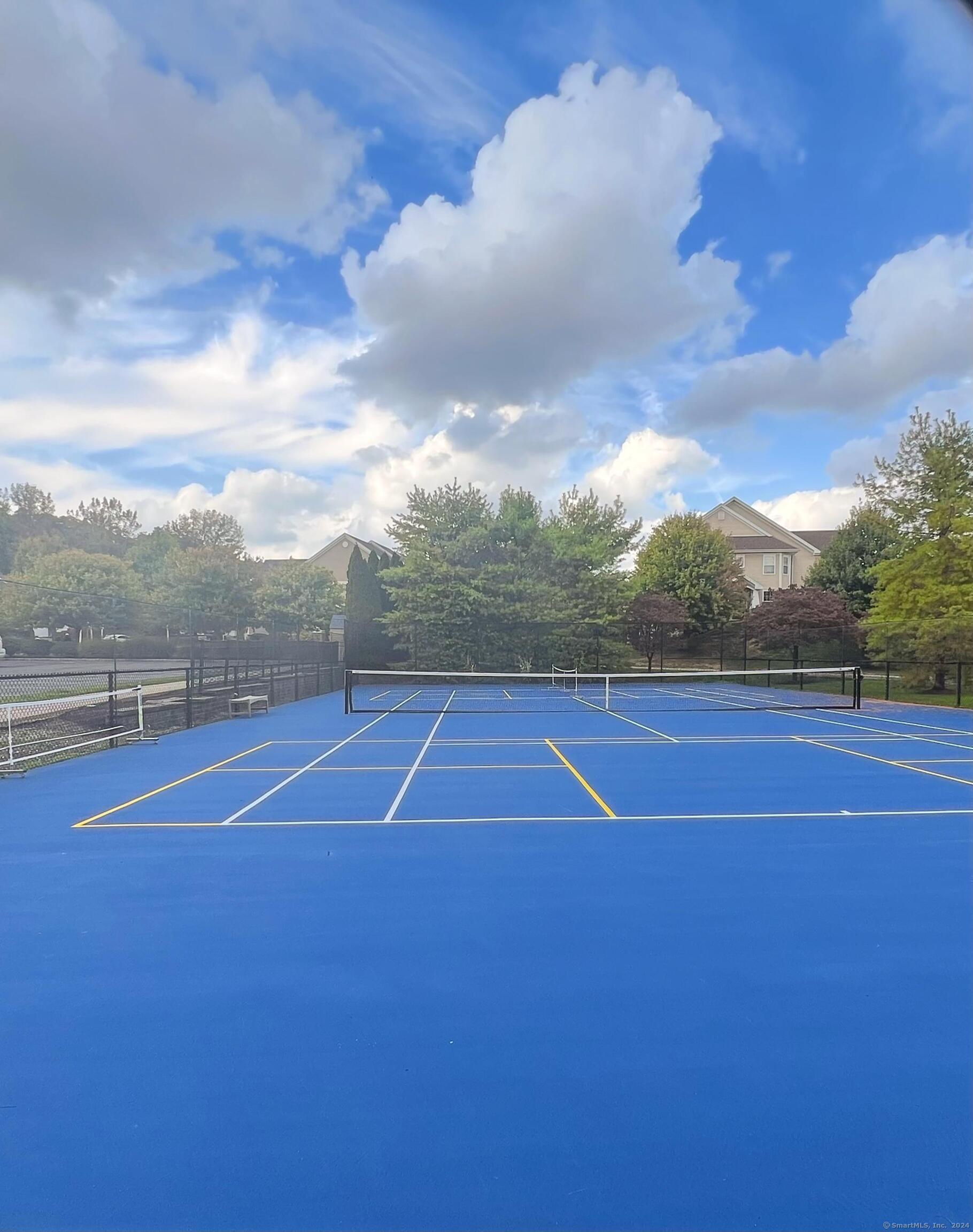 Homes for sale in Danbury, CT | 10 Sampson Ter #10, Danbury, CT 06810 | MLS# 24150235