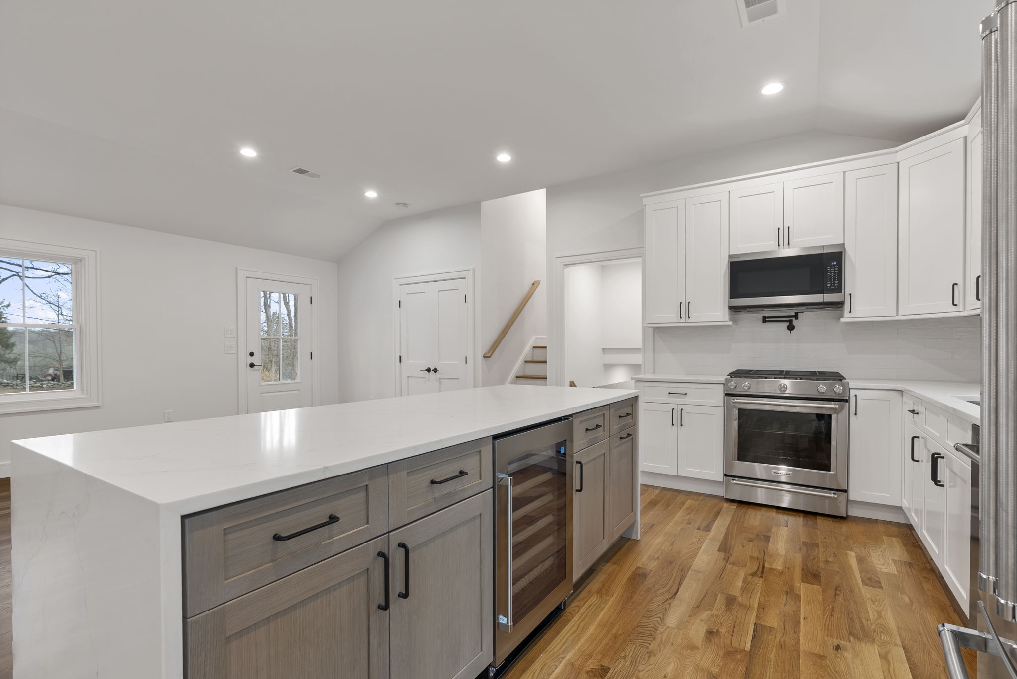 Photo 3 of 52 Curtis Road, Bridgewater, CT