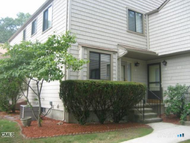 Homes for sale in Stratford, CT | 82 River Bend Rd #A, Stratford, CT 06614 | MLS# 24150132