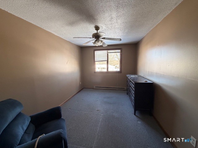 Photo 5 of 483 Cestnut Hill Avenue, Waterbury, CT