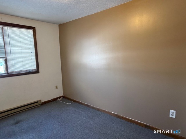 Photo 12 of 483 Cestnut Hill Avenue, Waterbury, CT