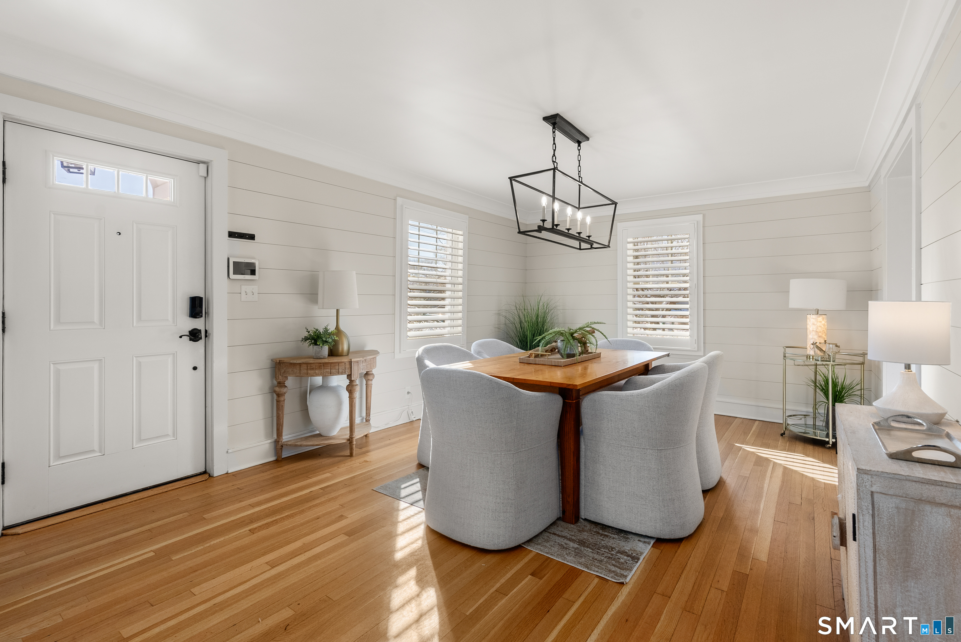 Photo 9 of 98 Cambridge Street, Fairfield, CT