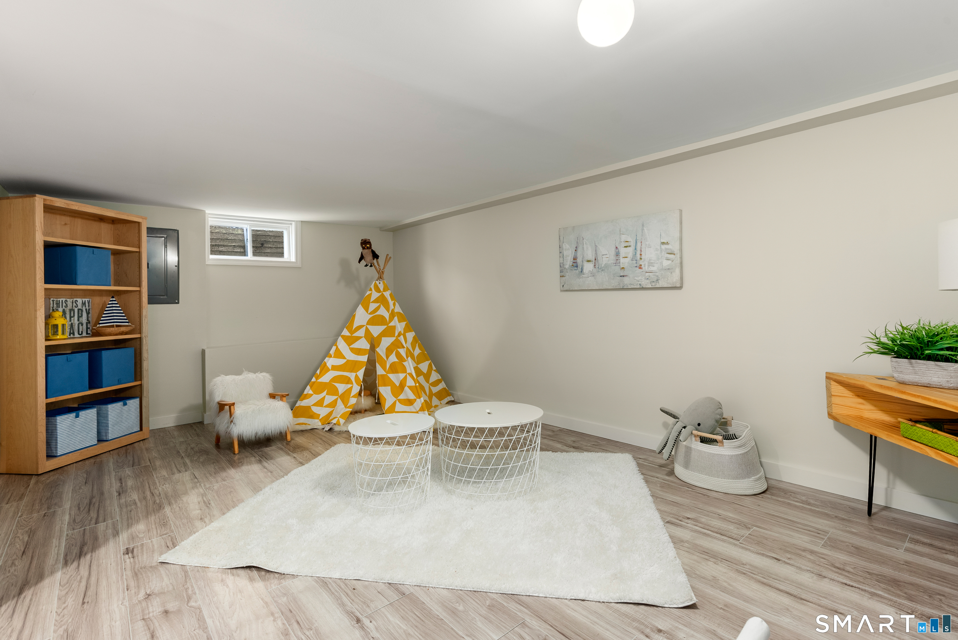 Photo 36 of 98 Cambridge Street, Fairfield, CT