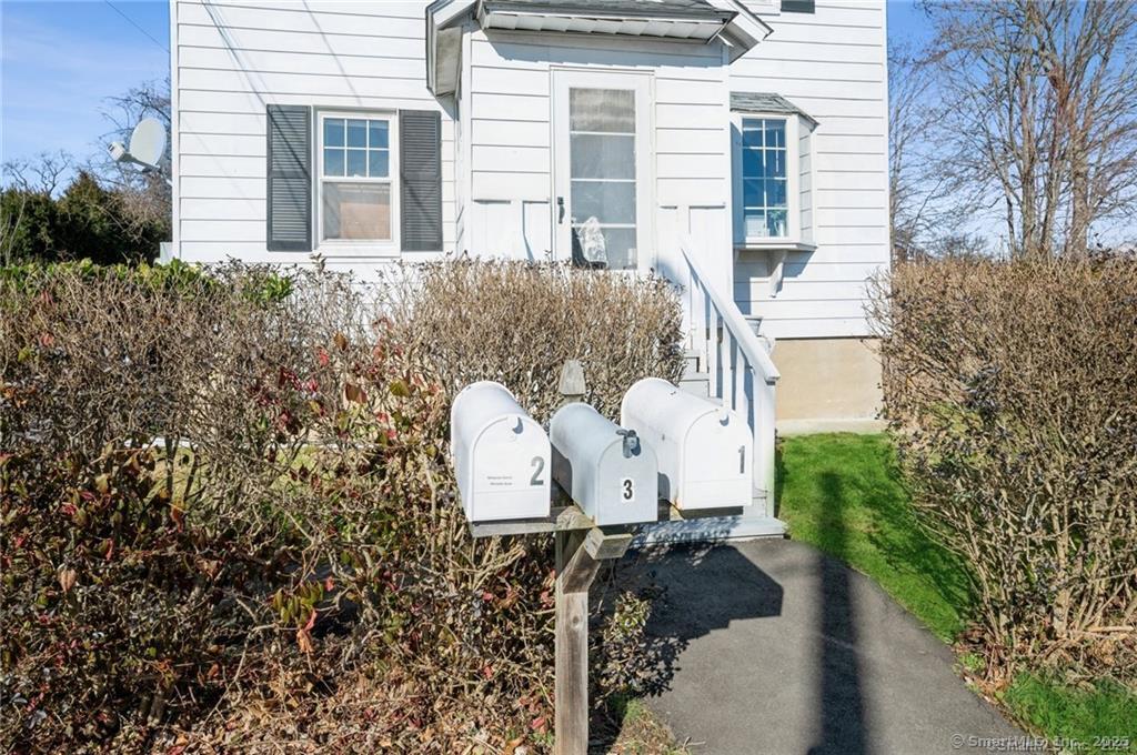 Photo 2 of 104 Palmer Avenue, Stamford, CT