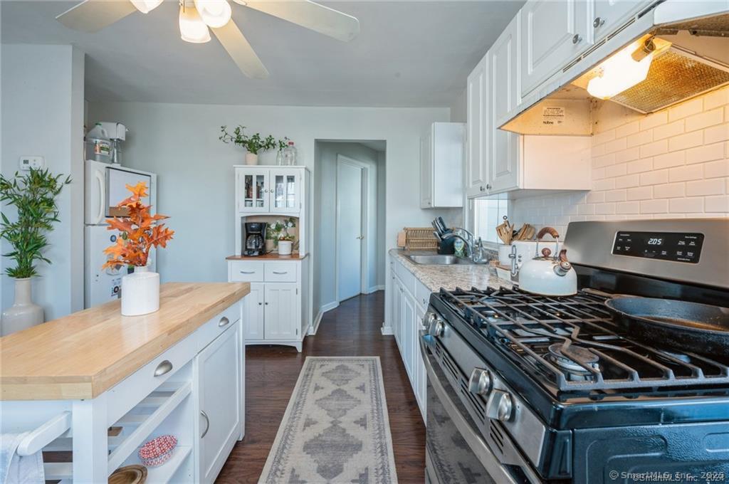 Photo 28 of 104 Palmer Avenue, Stamford, CT