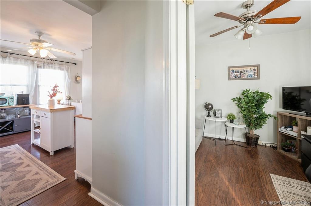 Photo 37 of 104 Palmer Avenue, Stamford, CT