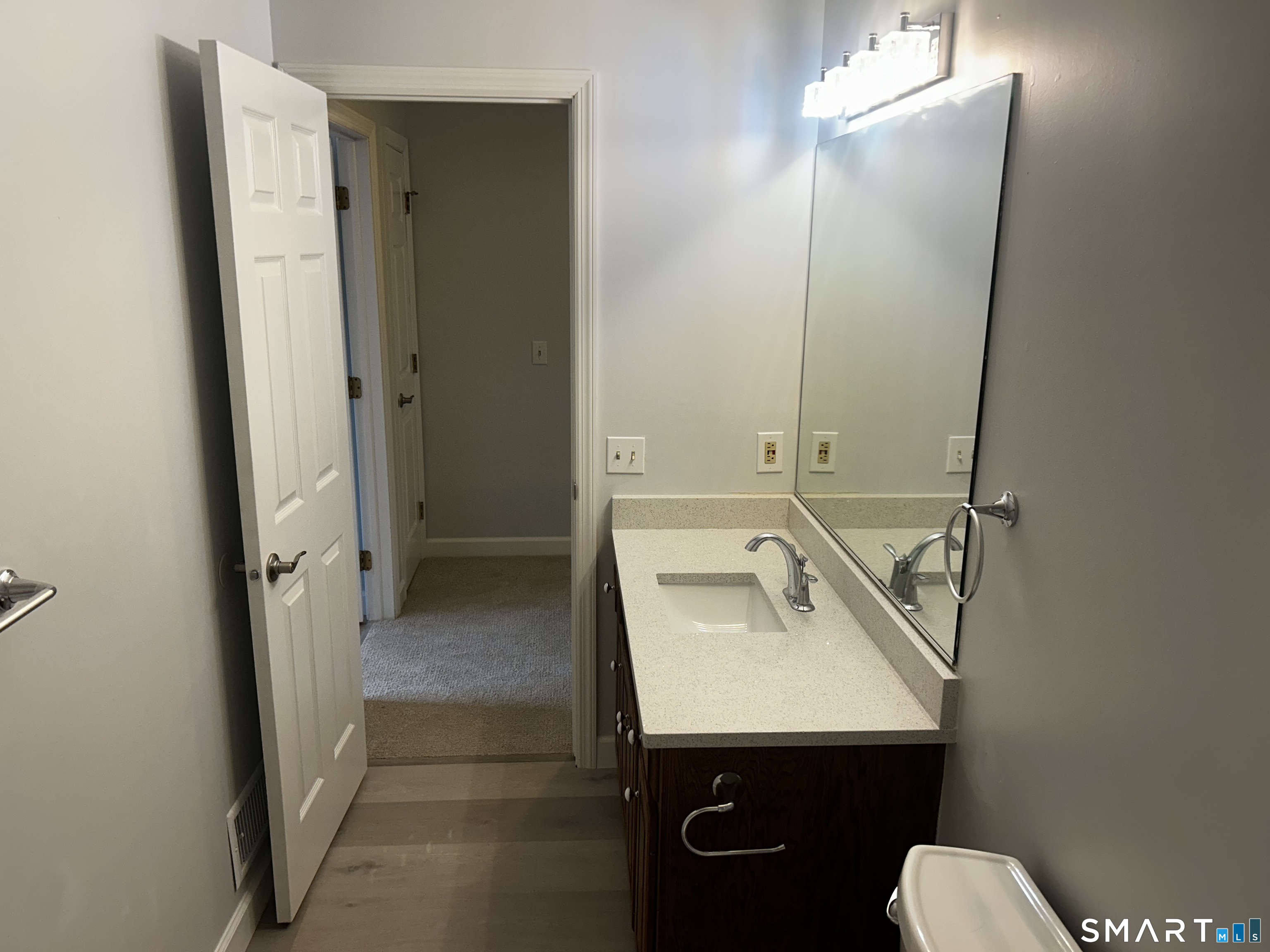 Photo 27 of 151 Wynwood Drive, Enfield, CT