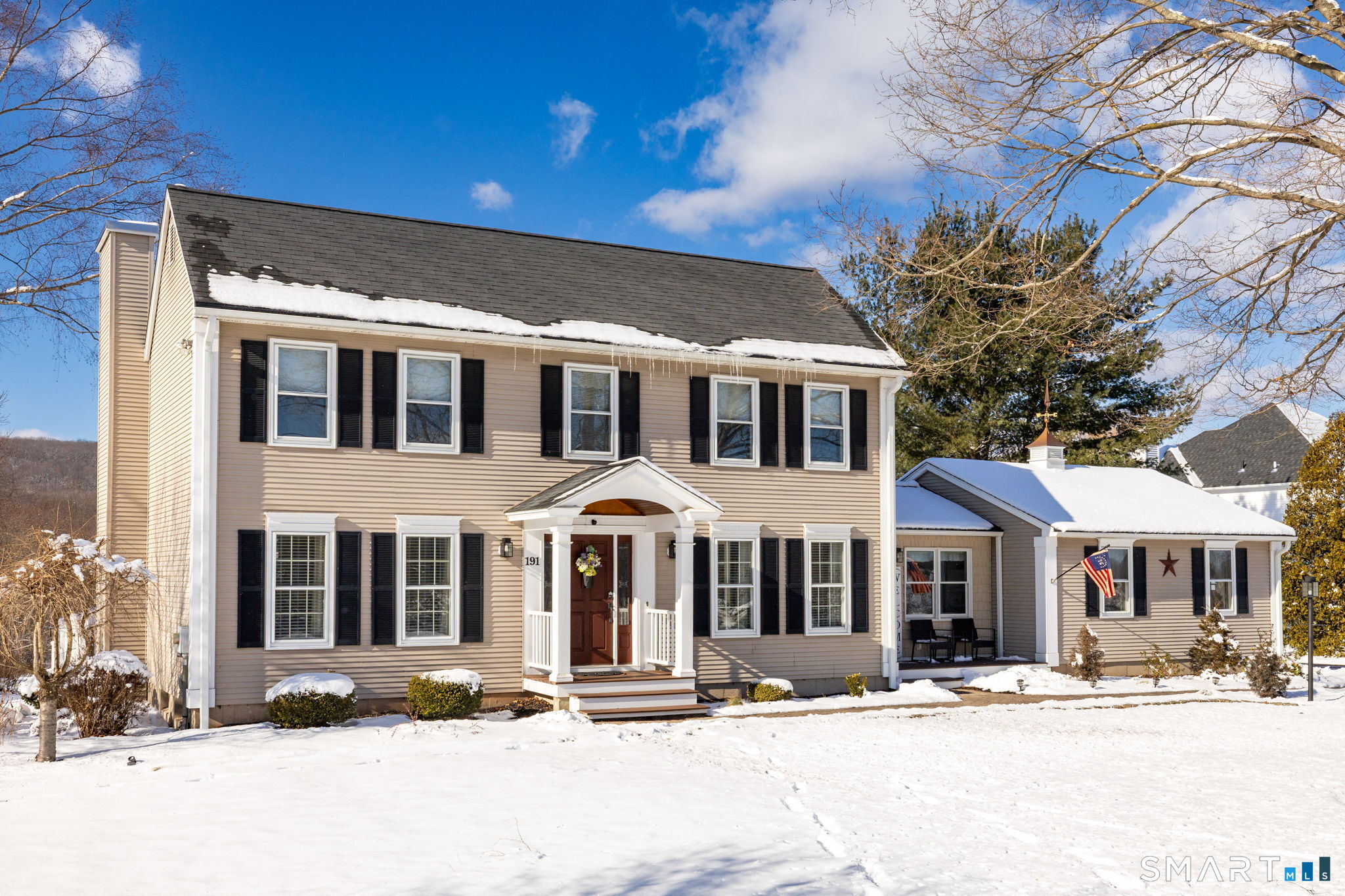 Homes for sale in East Granby, CT | 191 N Main St, East Granby, CT 06026 | MLS# 24149345