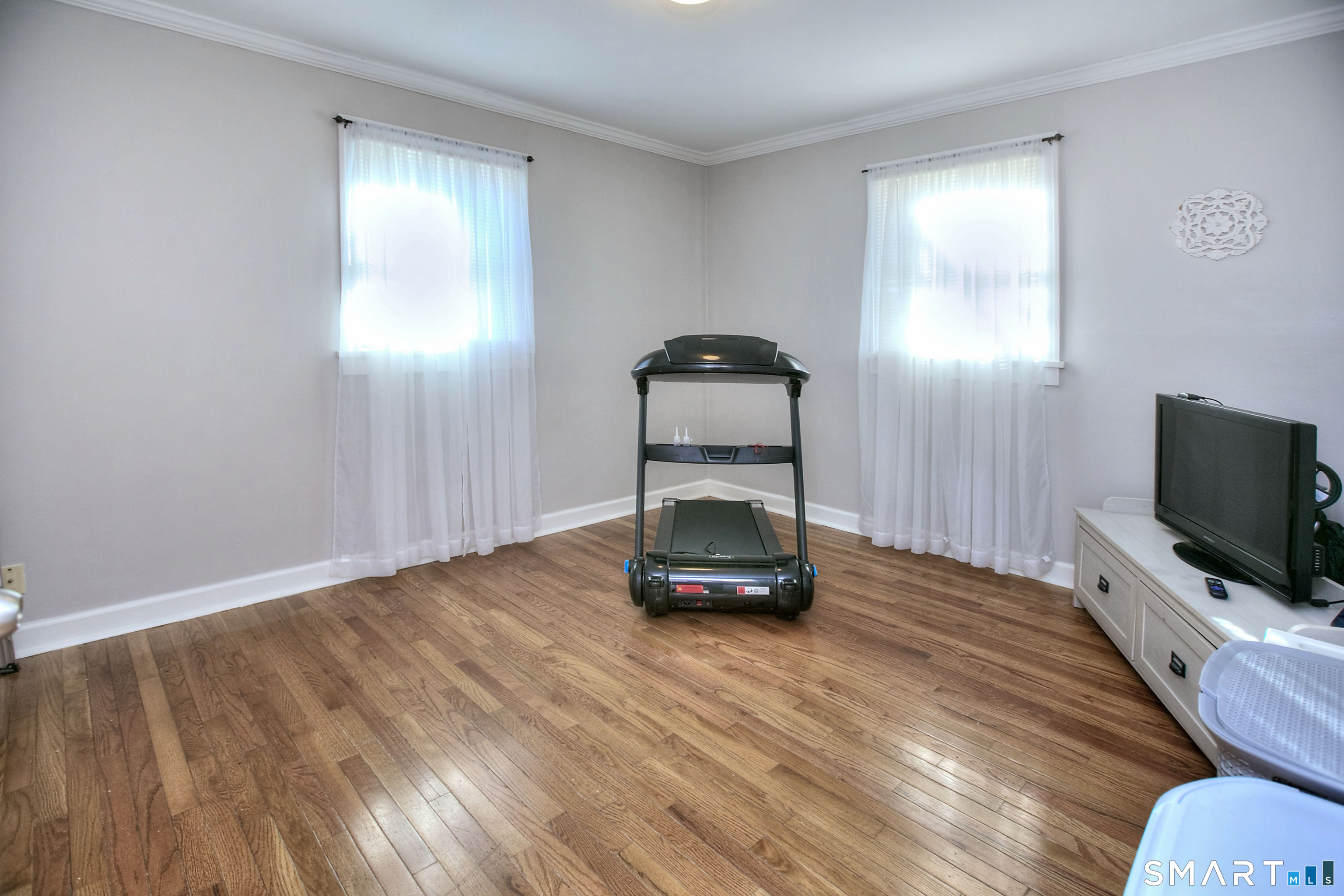 Photo 18 of 425 McKinley Avenue, Stratford, CT