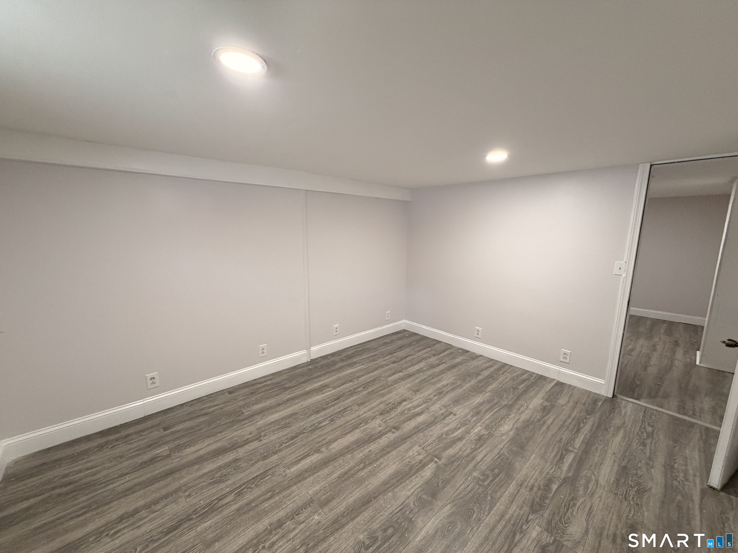 Photo 33 of 8 River Road, East Haven, CT