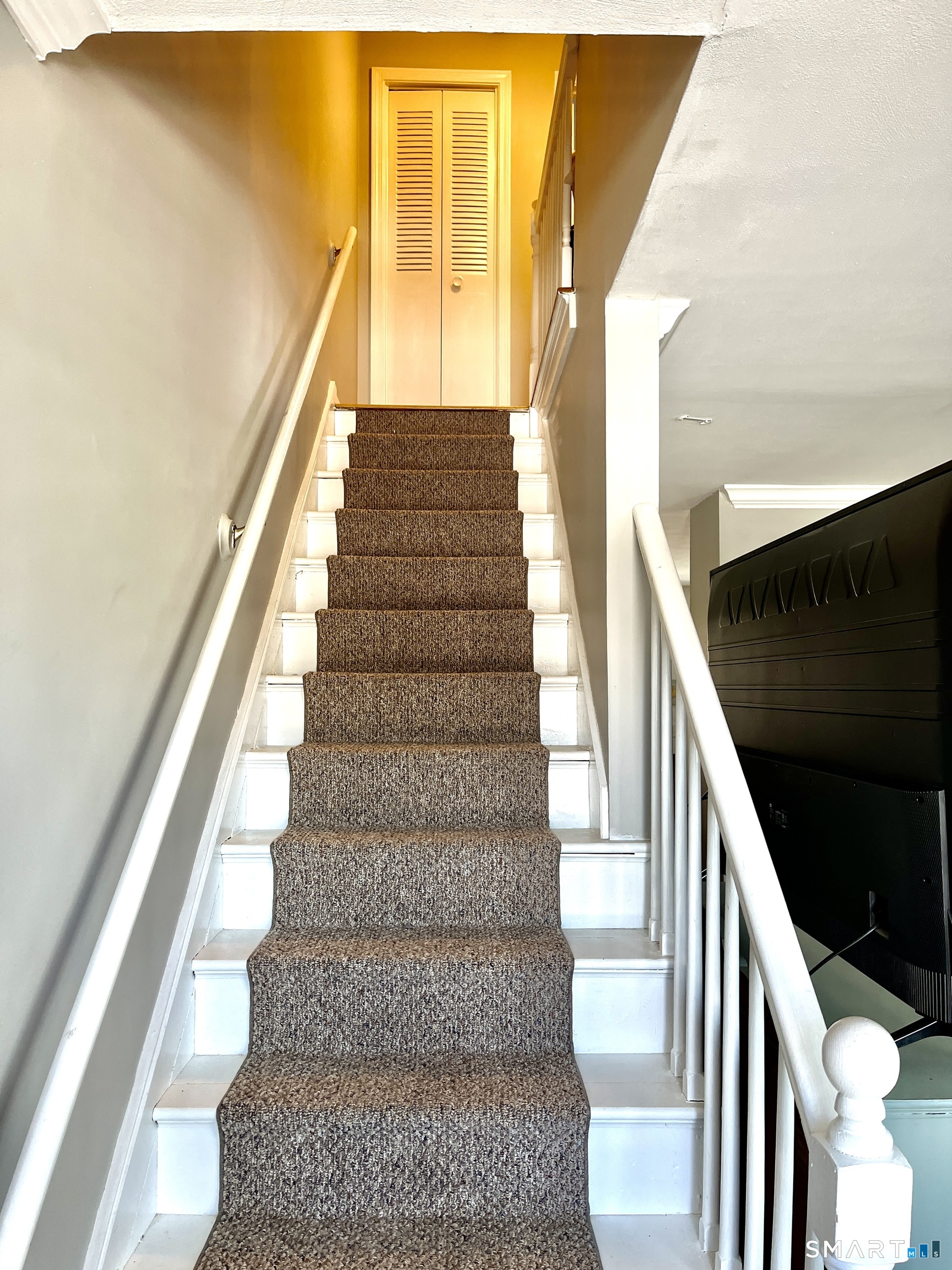 Photo 4 of 25 Riverside Drive, Clinton, CT