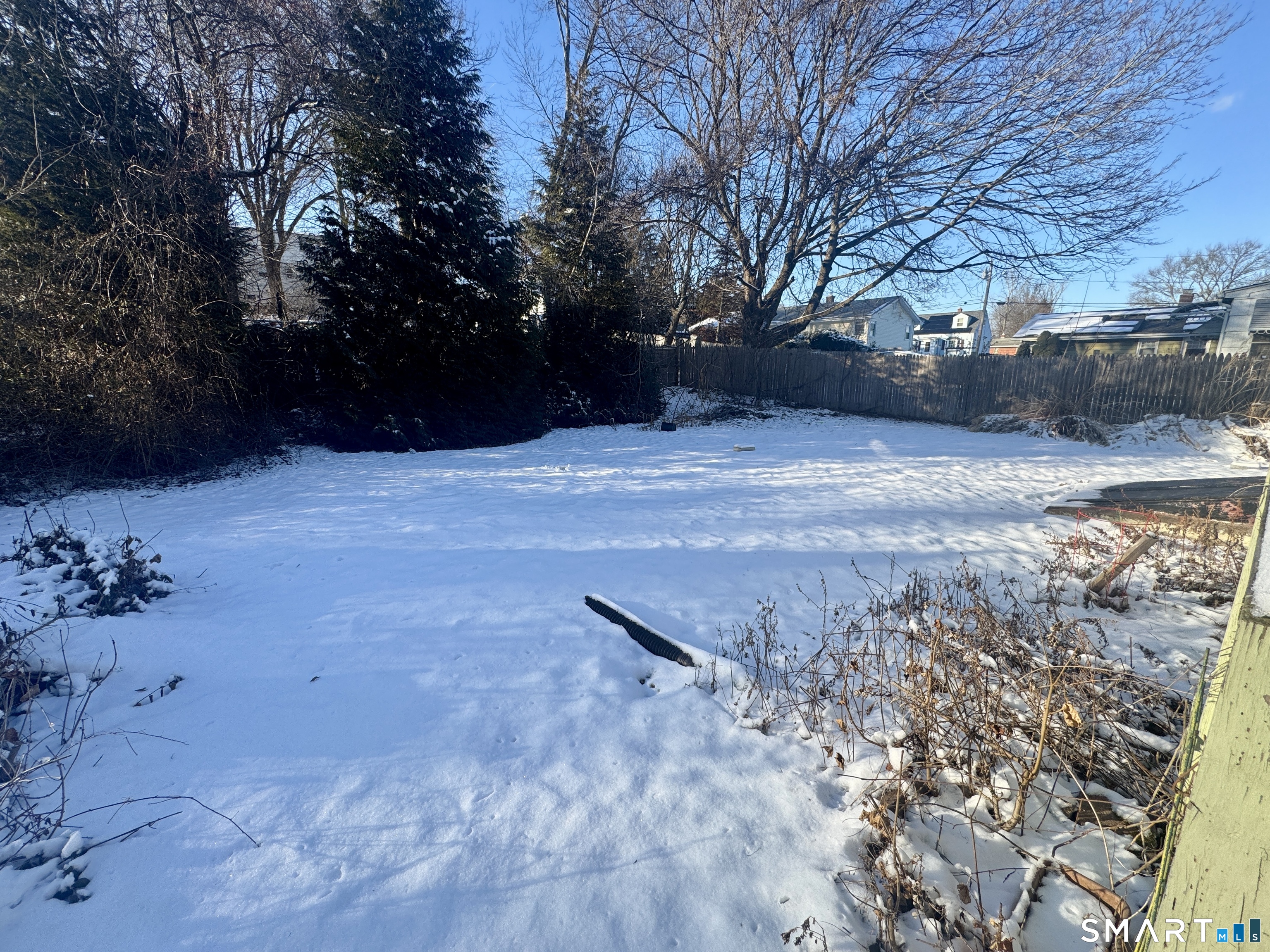 Homes for sale in Hamden, CT | 8 Meadow Rd, Hamden, CT 06514 | MLS# 24150273