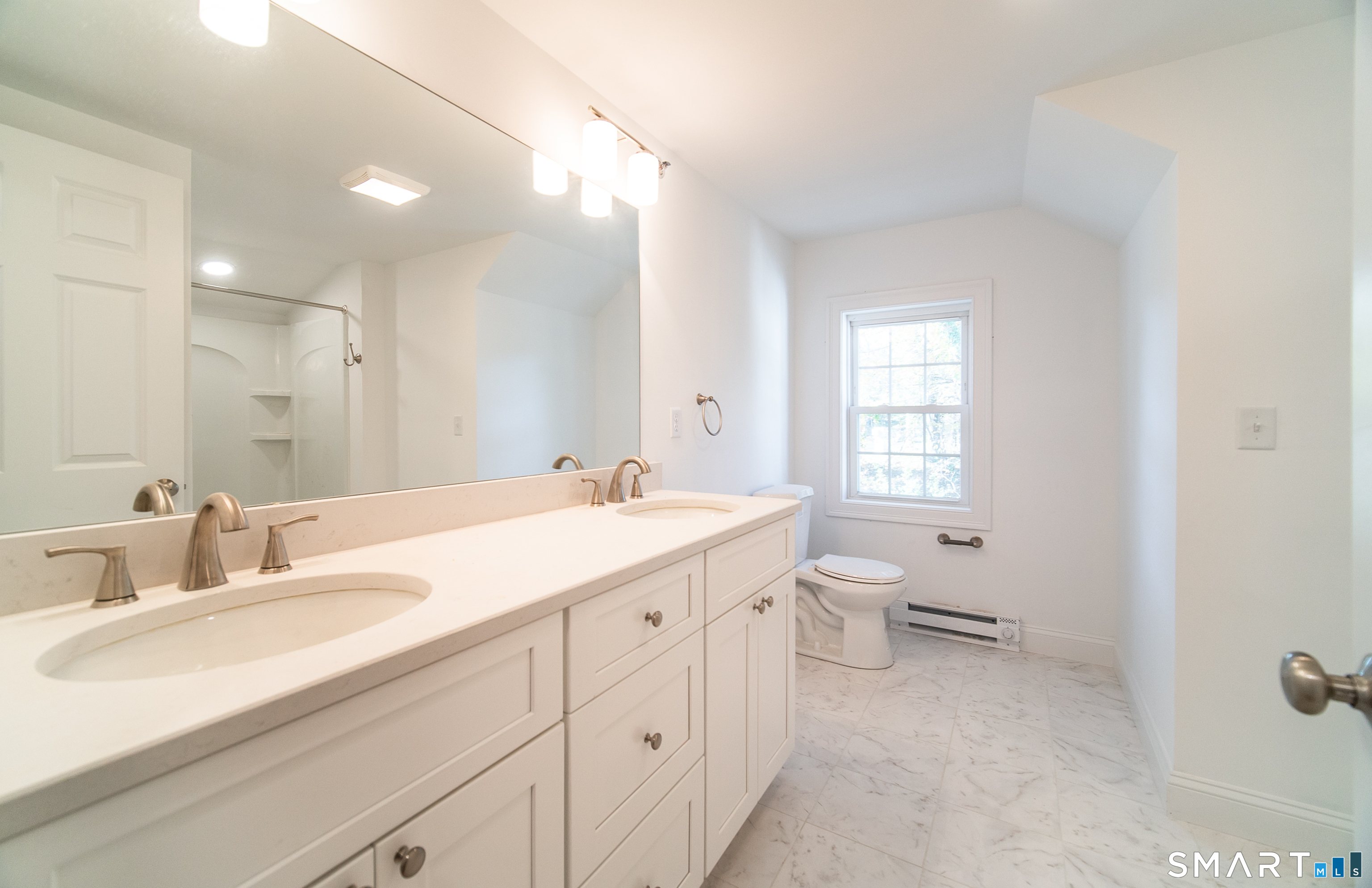 Photo 7 of 1154 Poquonnock Road, Groton, CT